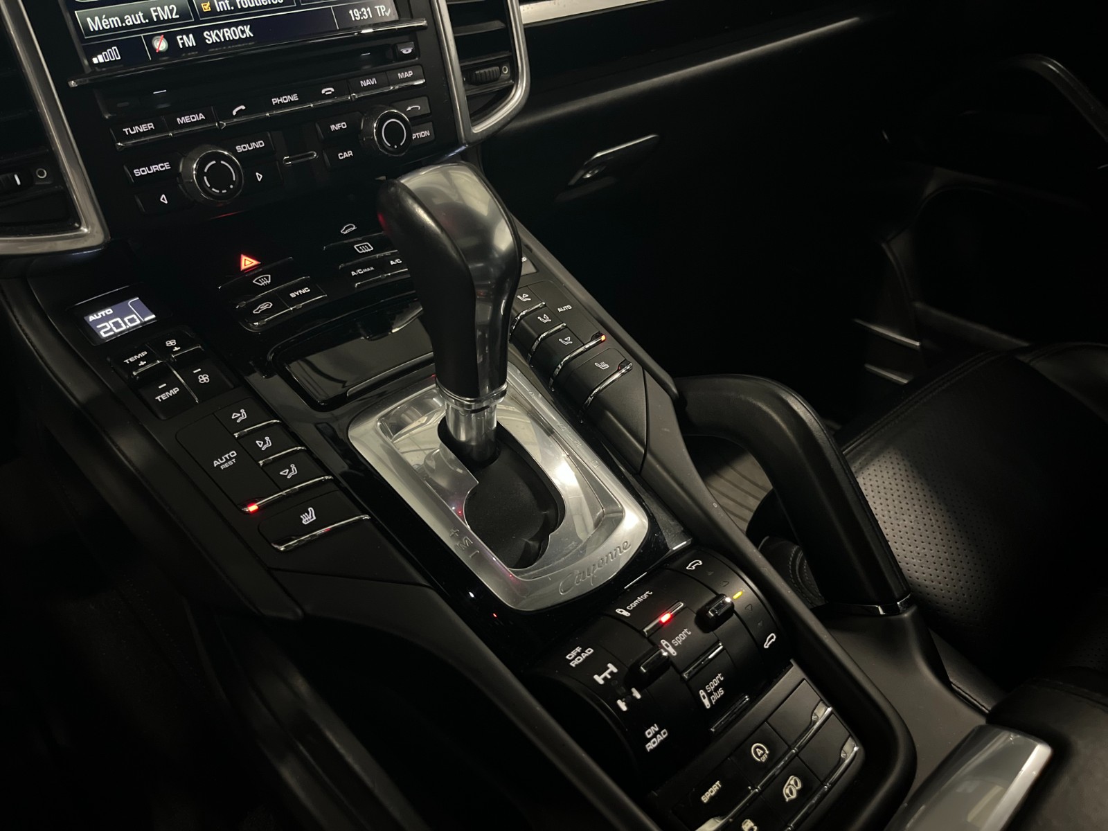 Photo véhicule PORSCHE CAYENNE