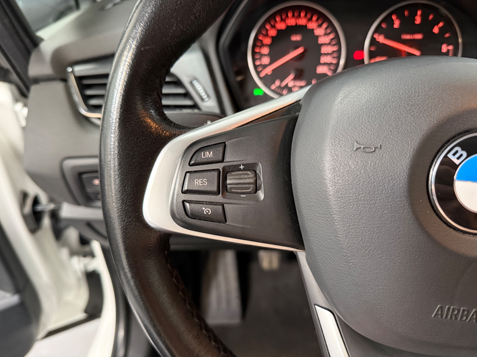 Photo véhicule BMW SERIE 2 ACTIVE TOURER