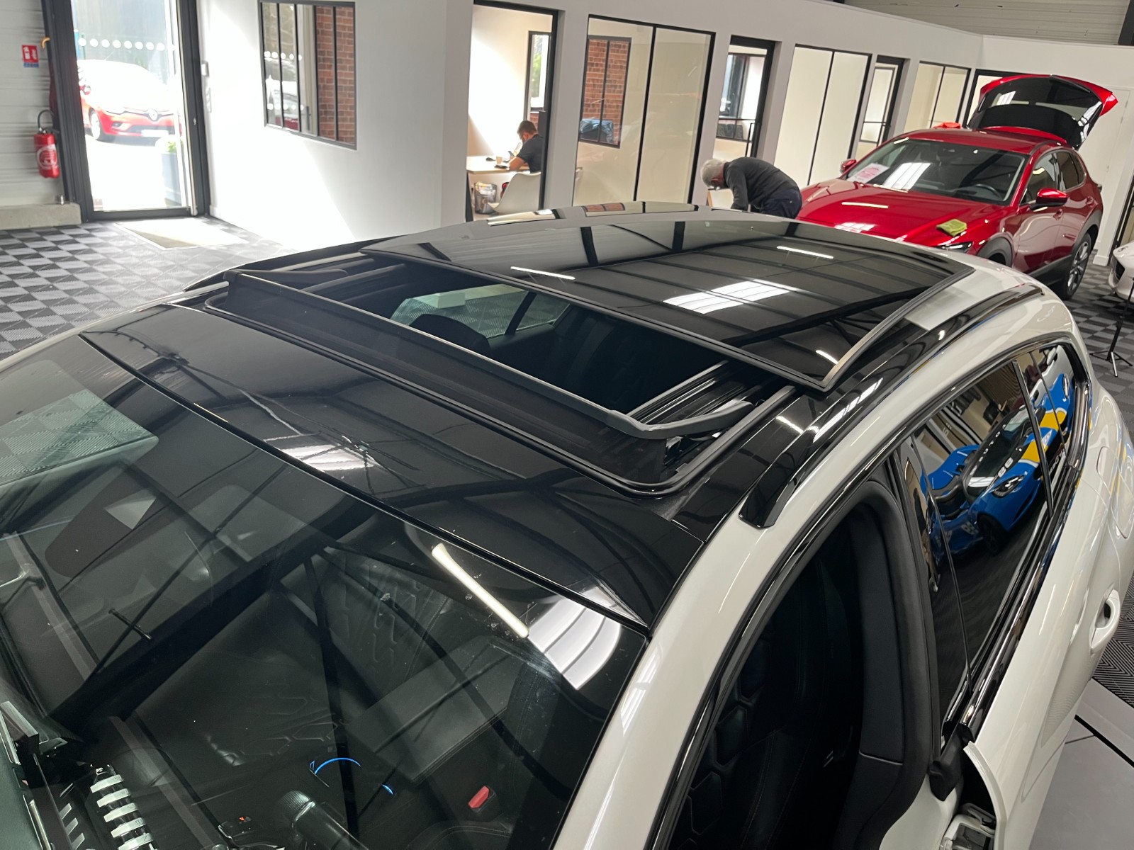 Photo véhicule PEUGEOT 508 SW