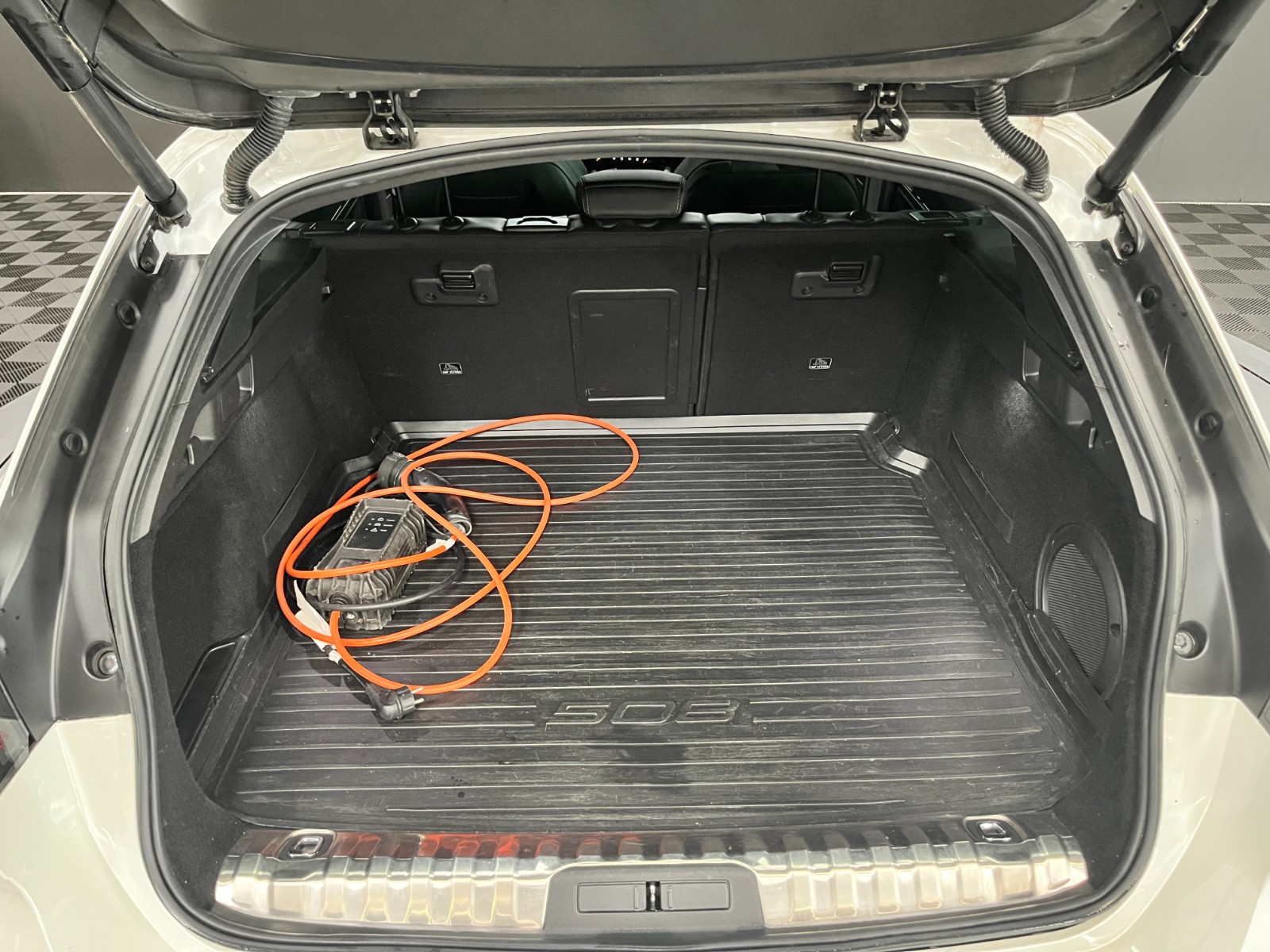 Photo véhicule PEUGEOT 508 SW