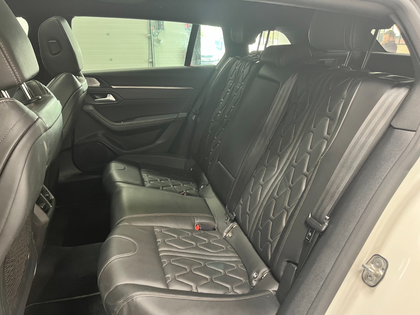 Photo véhicule PEUGEOT 508 SW