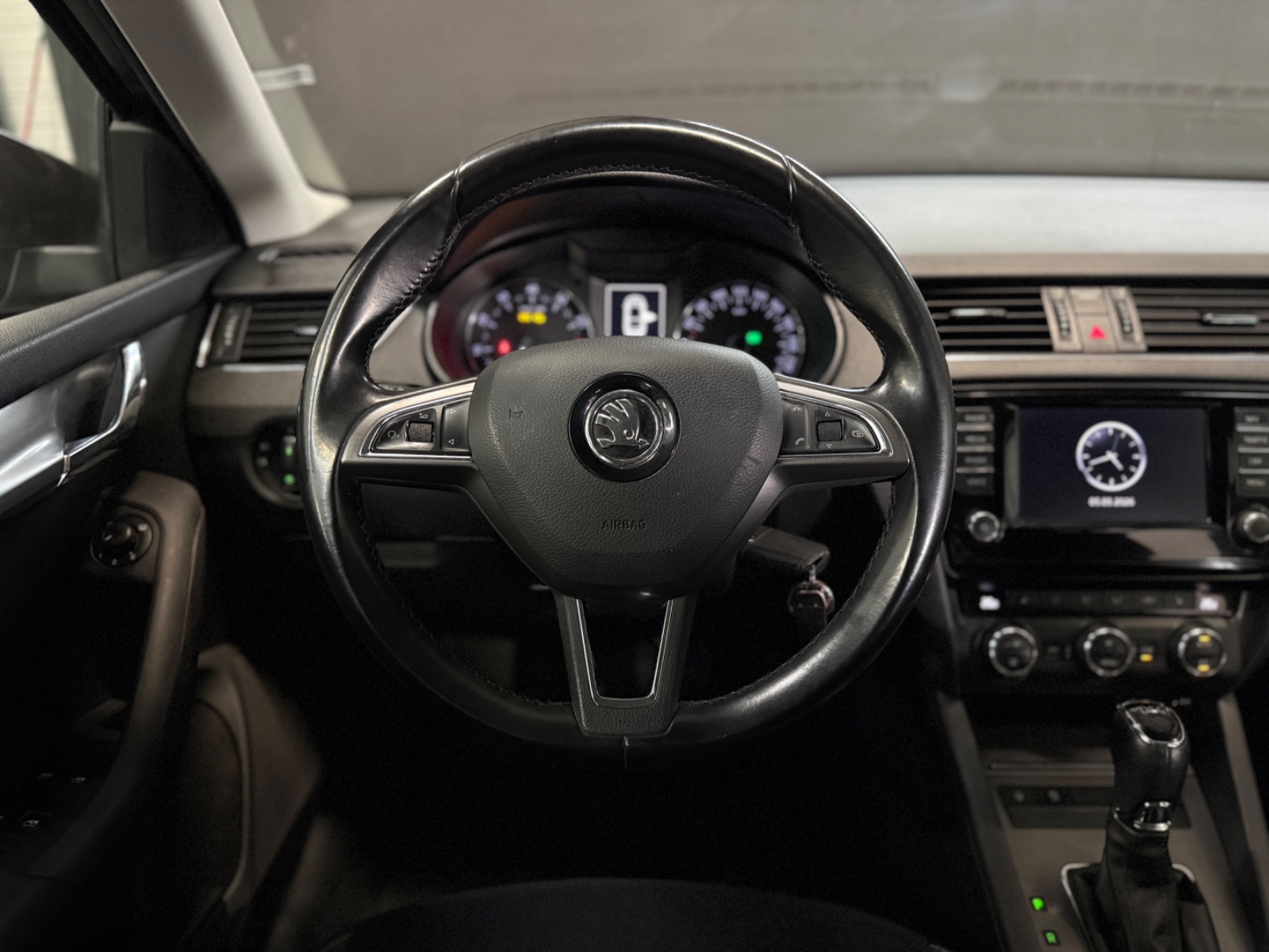 Photo véhicule SKODA OCTAVIA