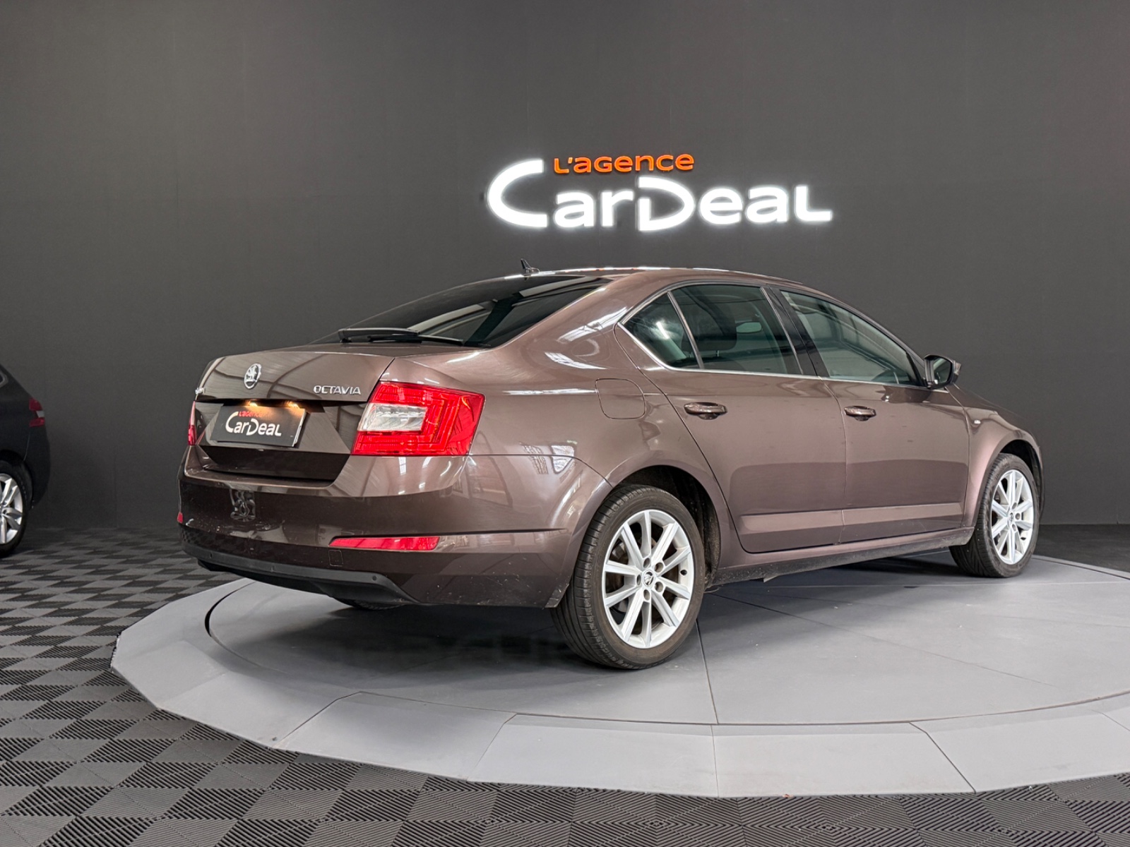 Photo véhicule SKODA OCTAVIA