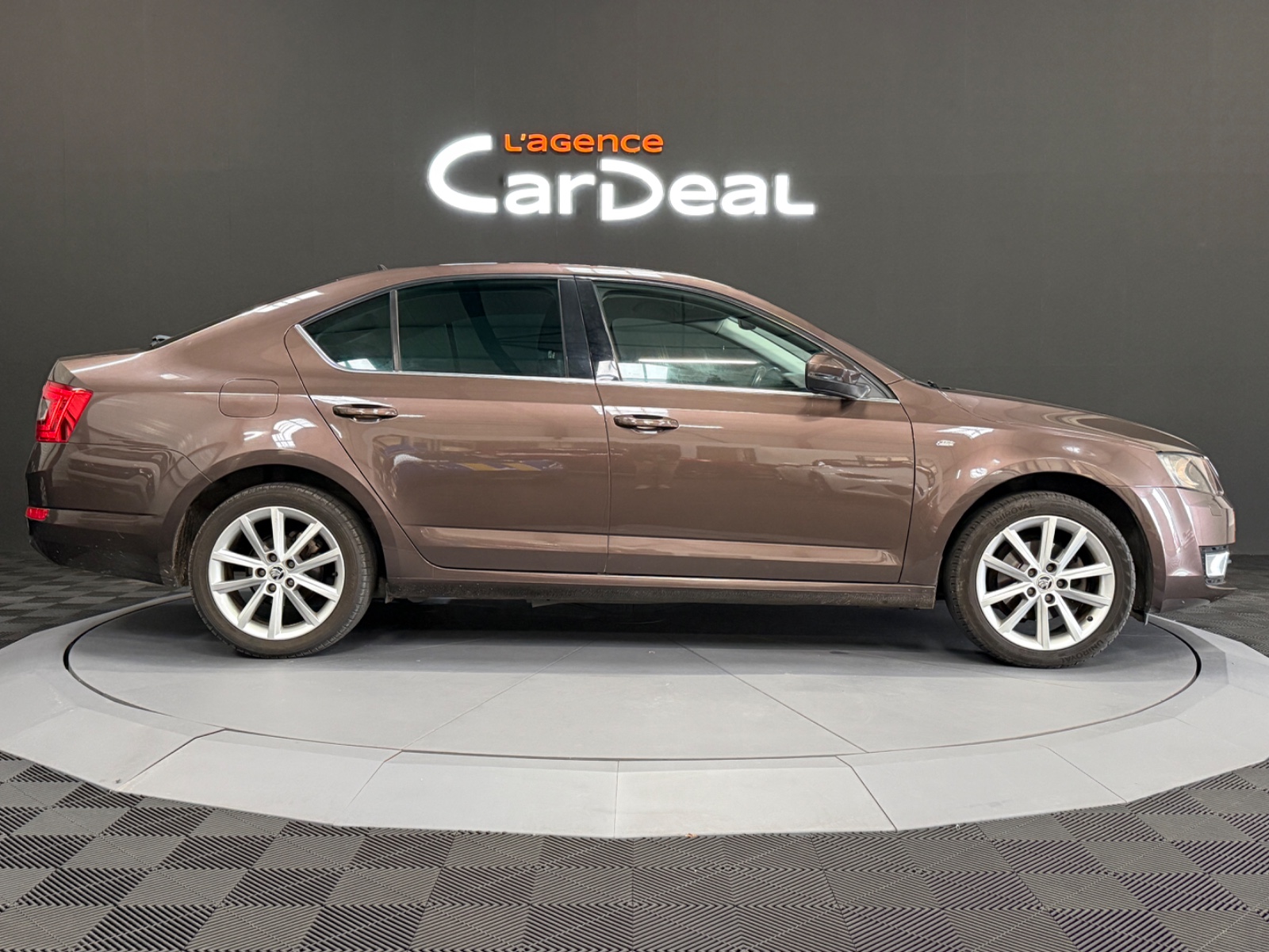 Photo véhicule SKODA OCTAVIA