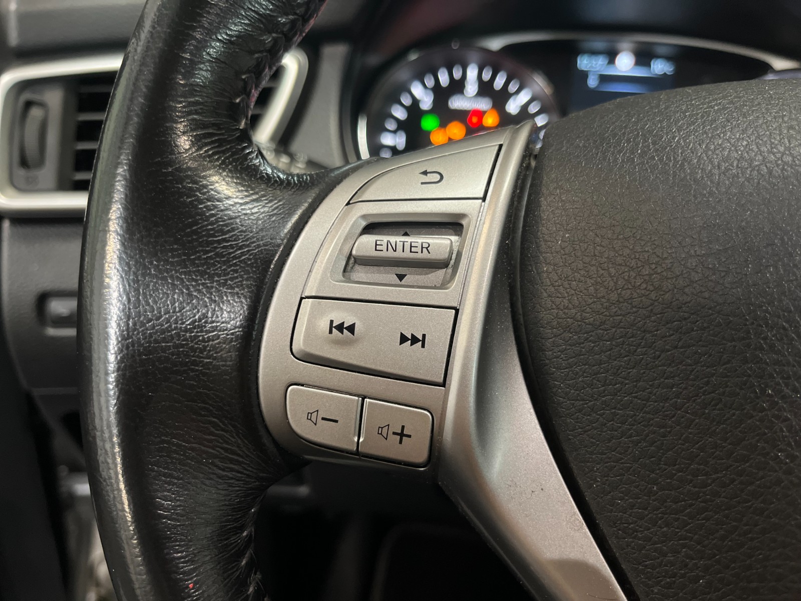 Photo véhicule NISSAN X-TRAIL