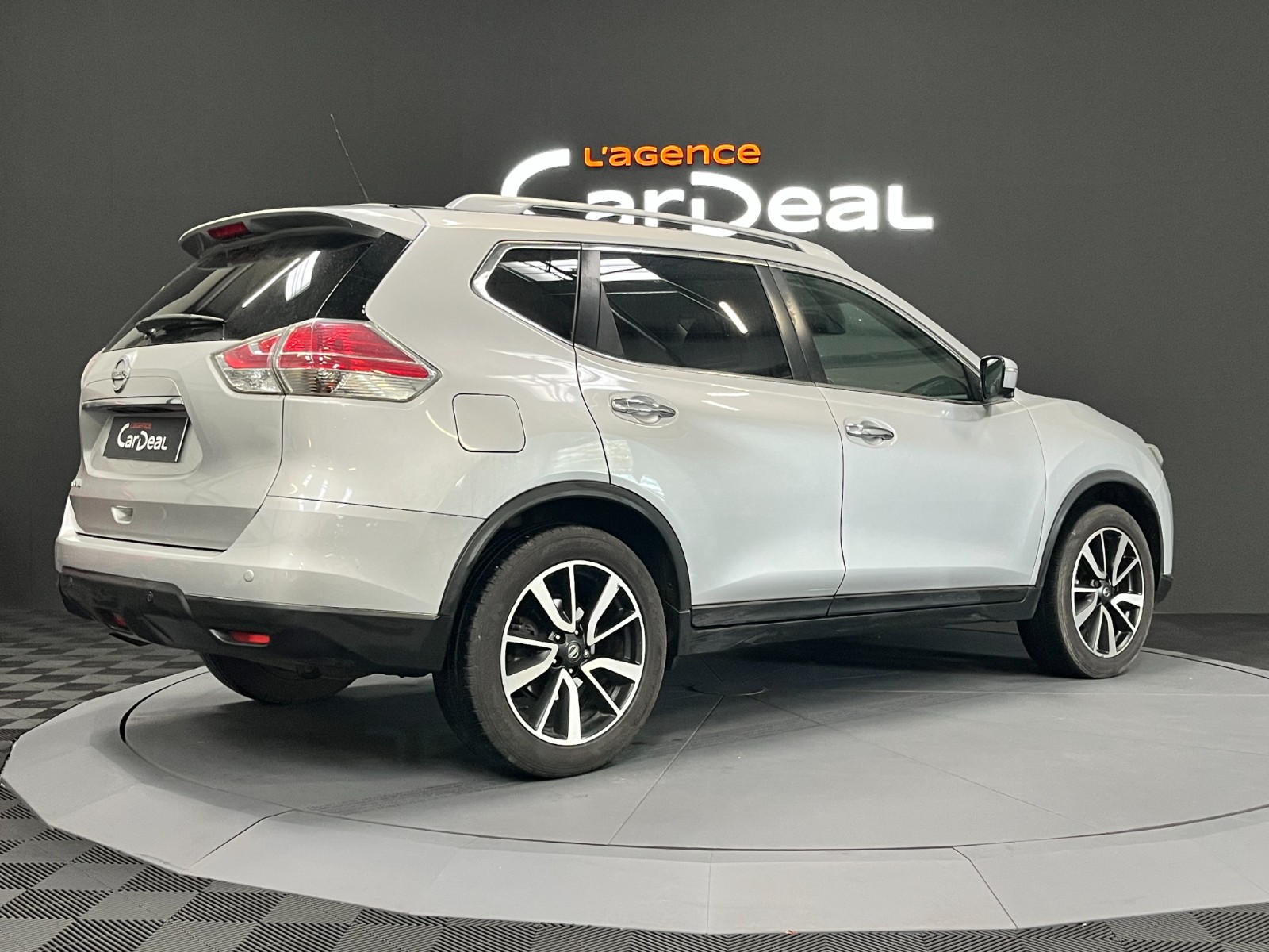 Photo véhicule NISSAN X-TRAIL