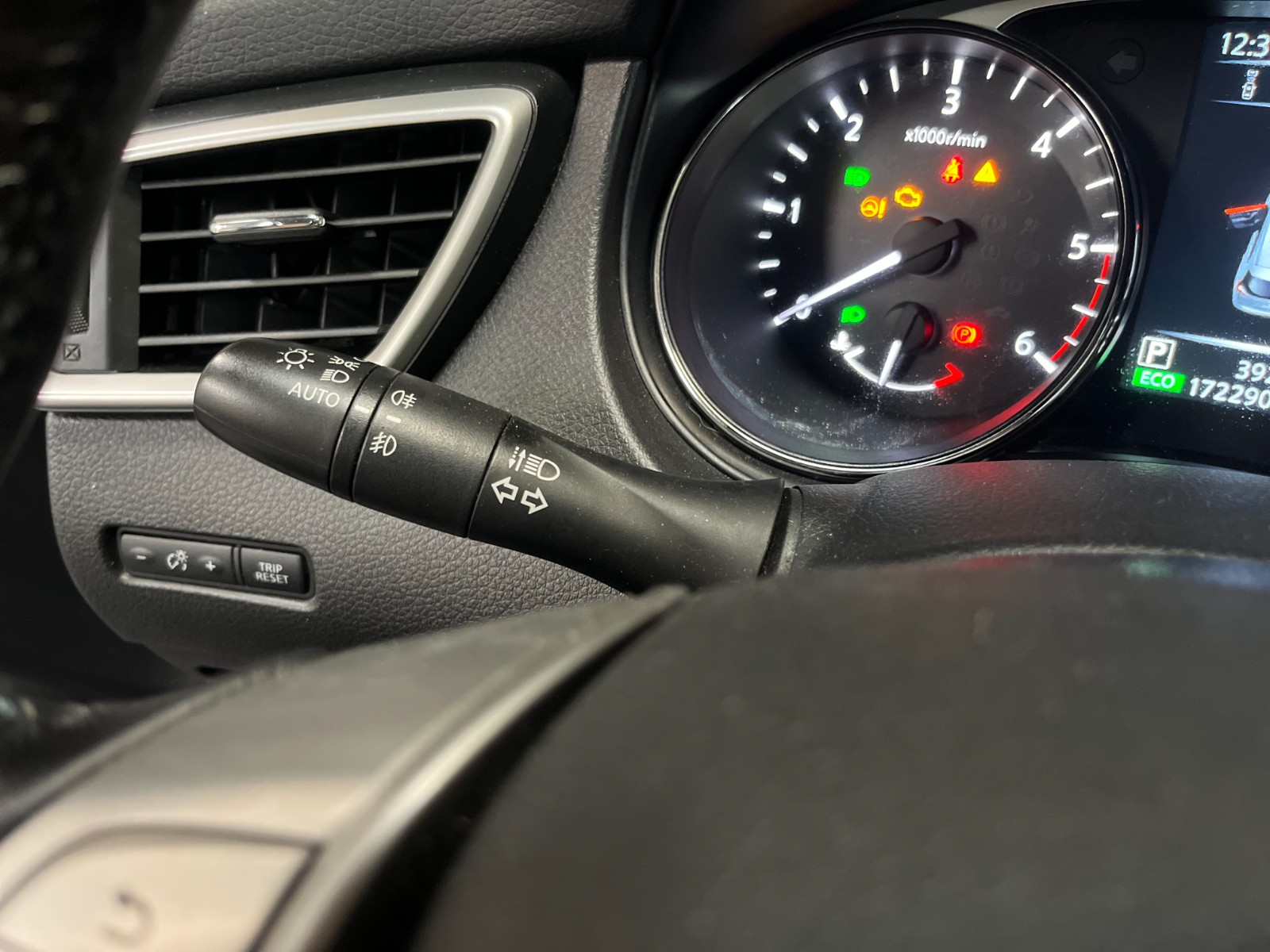 Photo véhicule NISSAN X-TRAIL