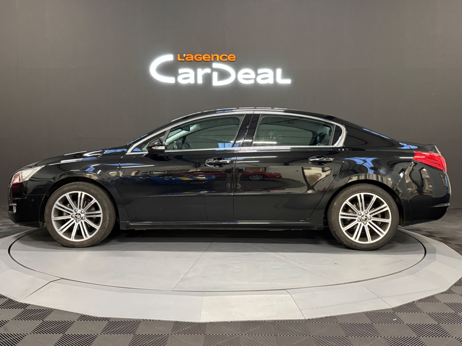 Photo véhicule PEUGEOT 508