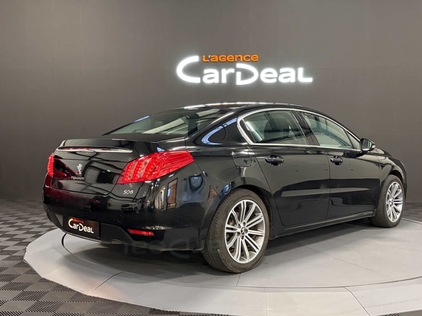 Photo véhicule PEUGEOT 508