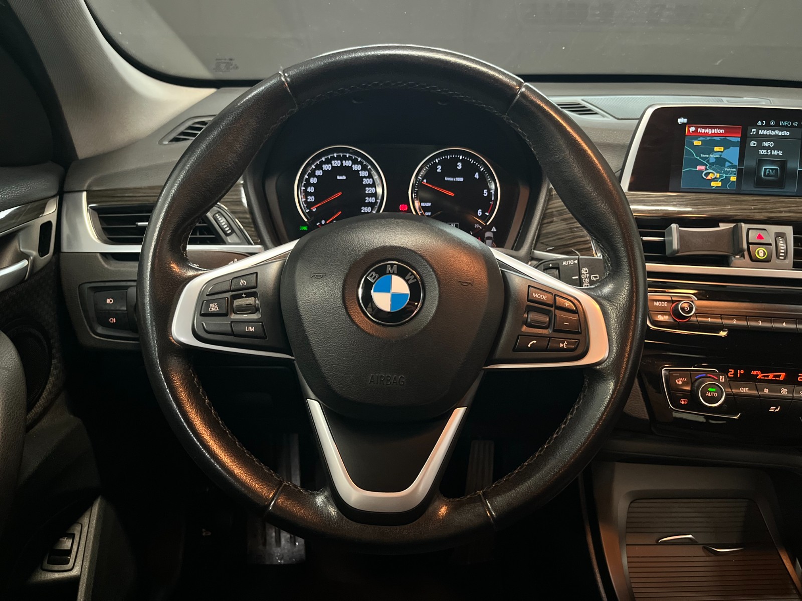 Photo véhicule BMW X1