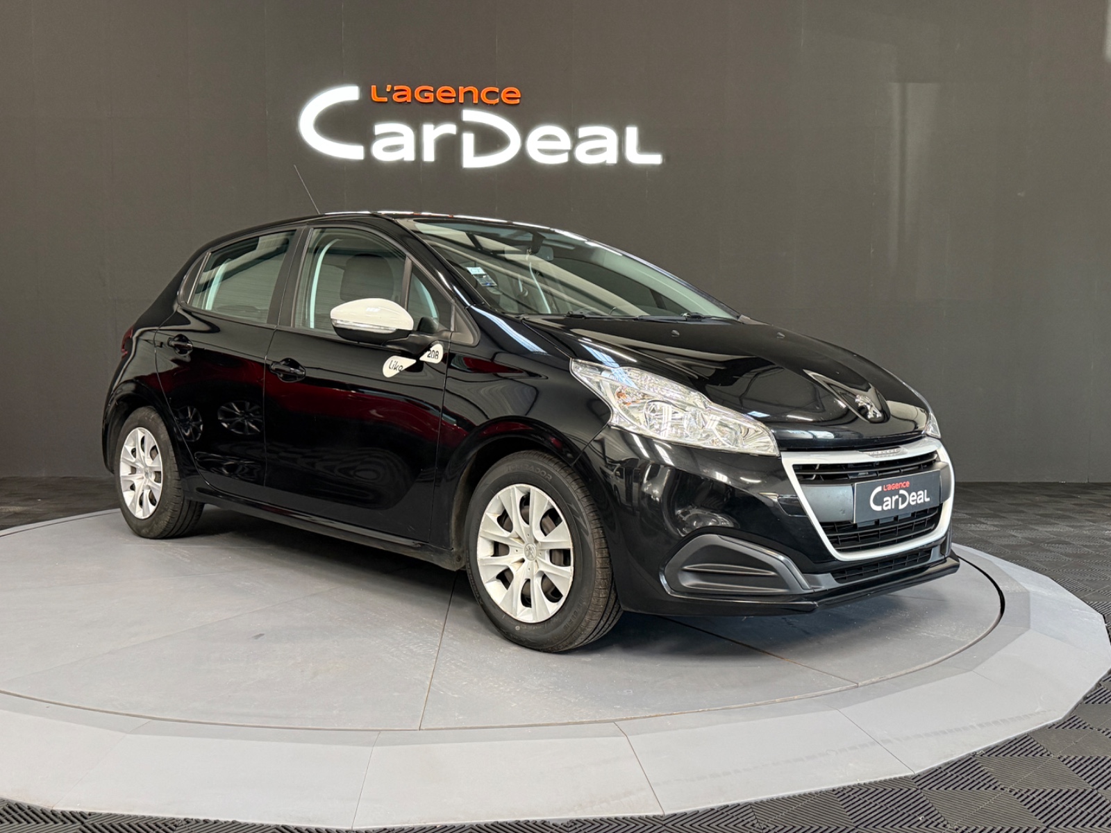 Photo véhicule PEUGEOT 208