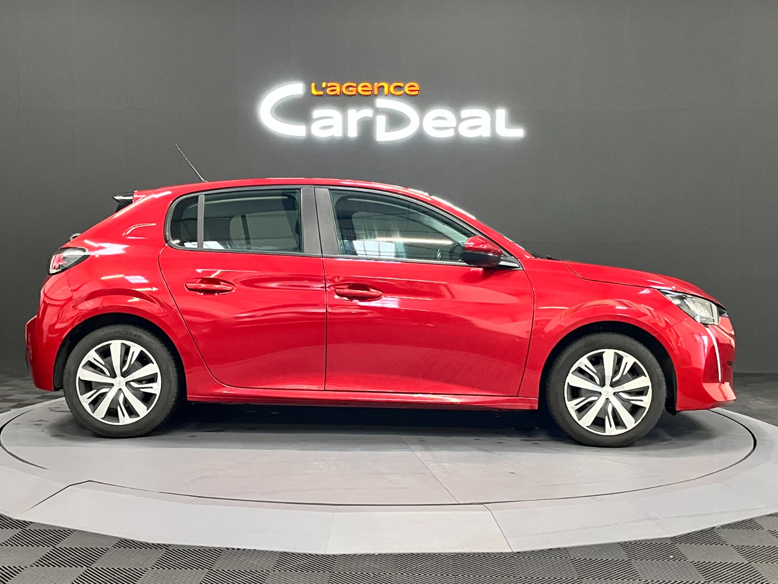 Photo véhicule PEUGEOT 208