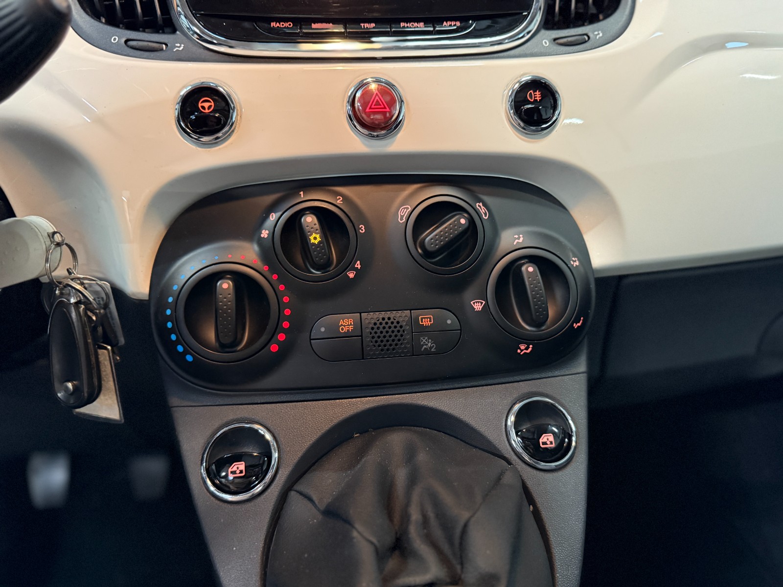 Photo véhicule FIAT 500 SERIE 6