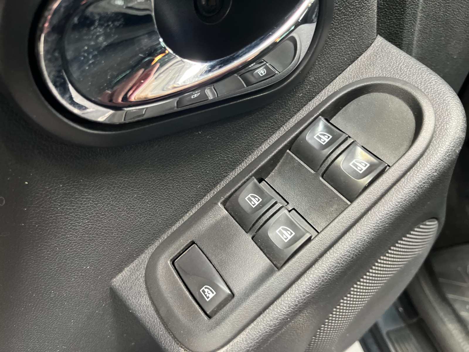 Photo véhicule DACIA DUSTER