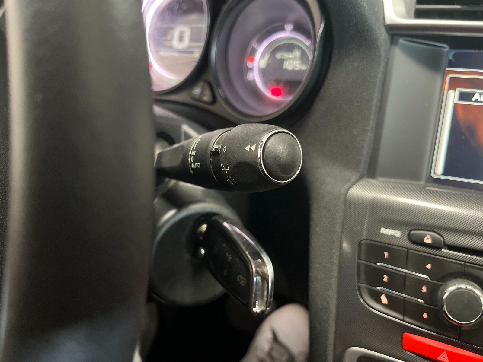 Photo véhicule CITROEN C4