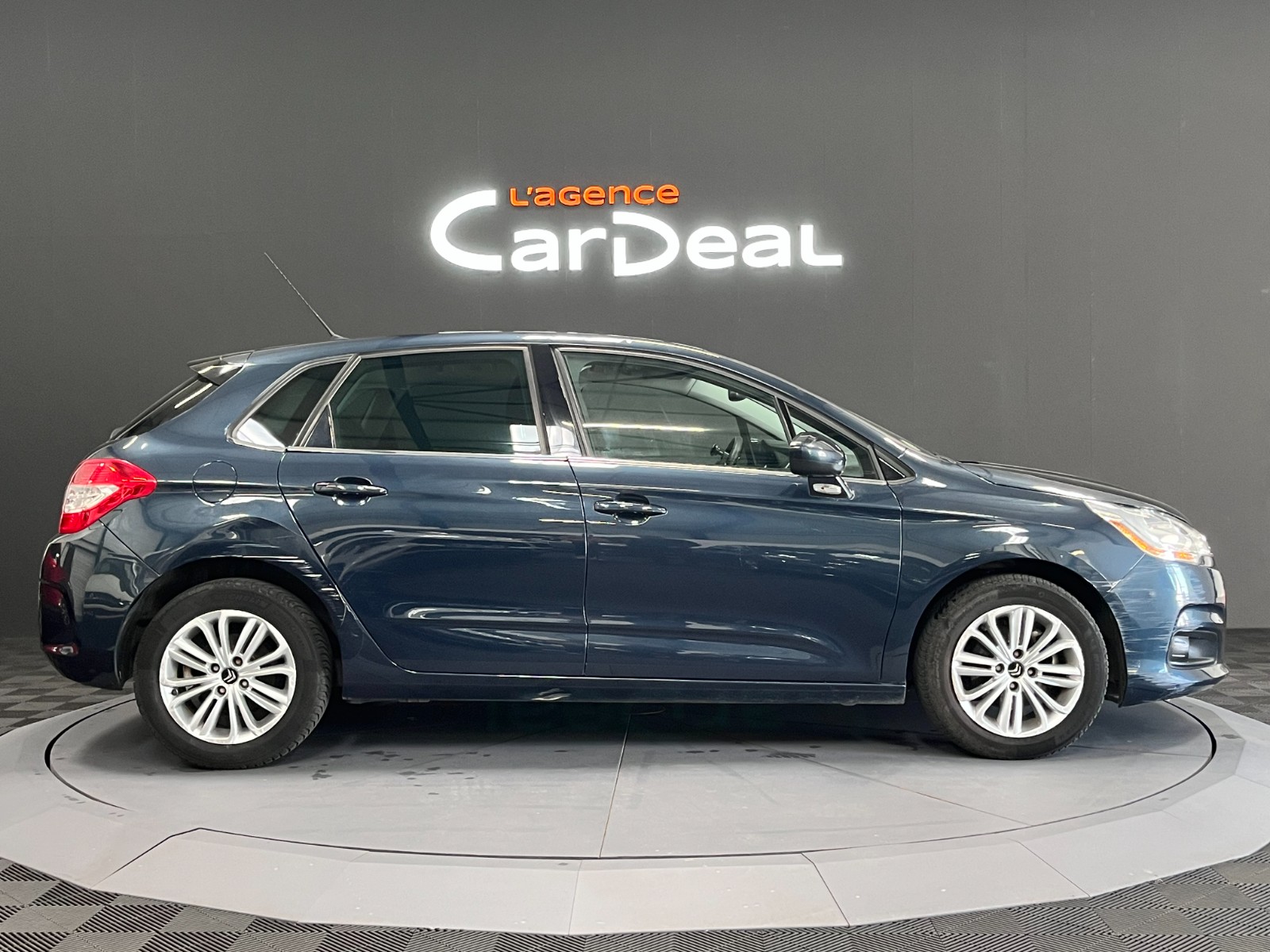 Photo véhicule CITROEN C4