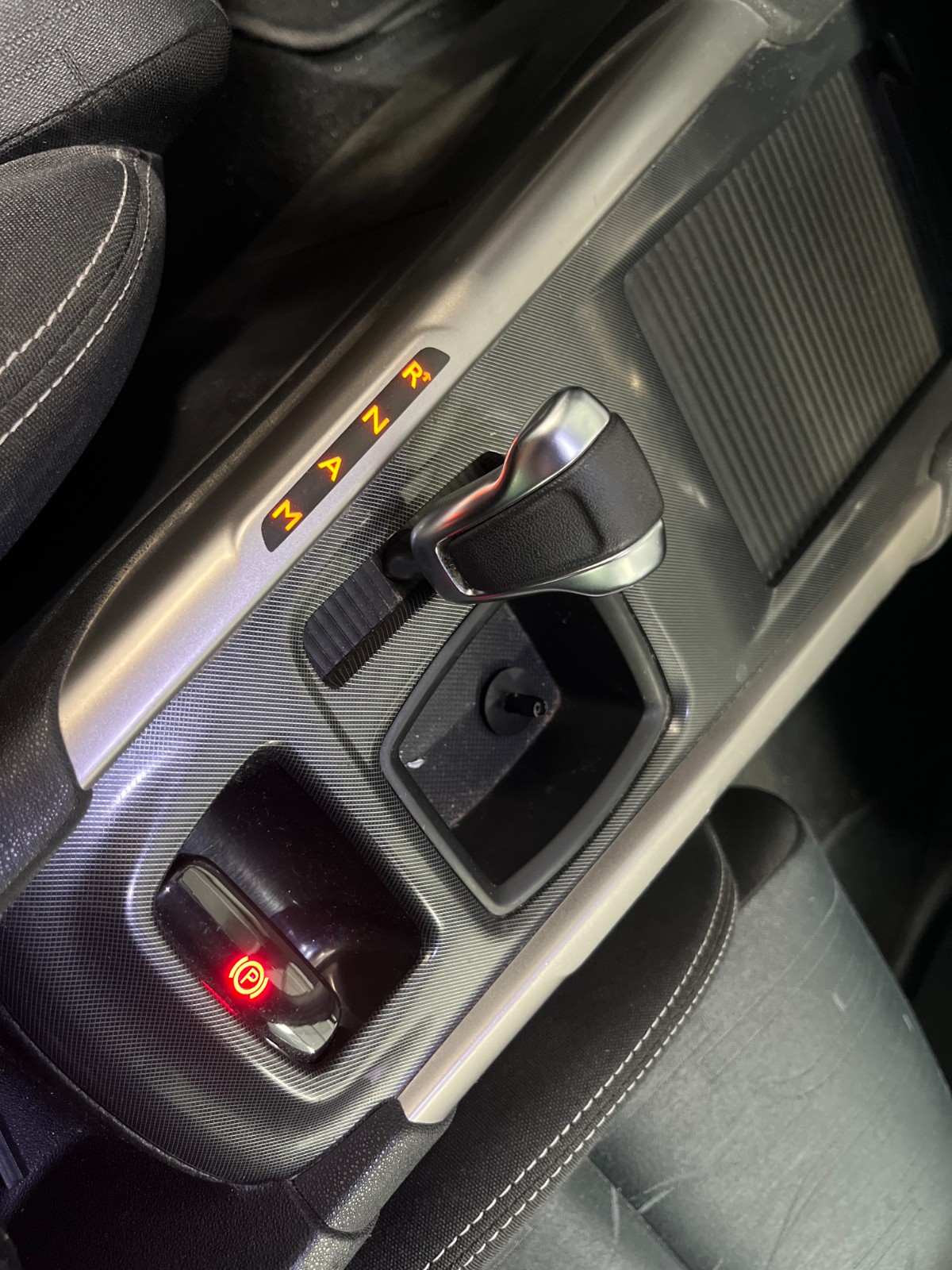 Photo véhicule CITROEN C4