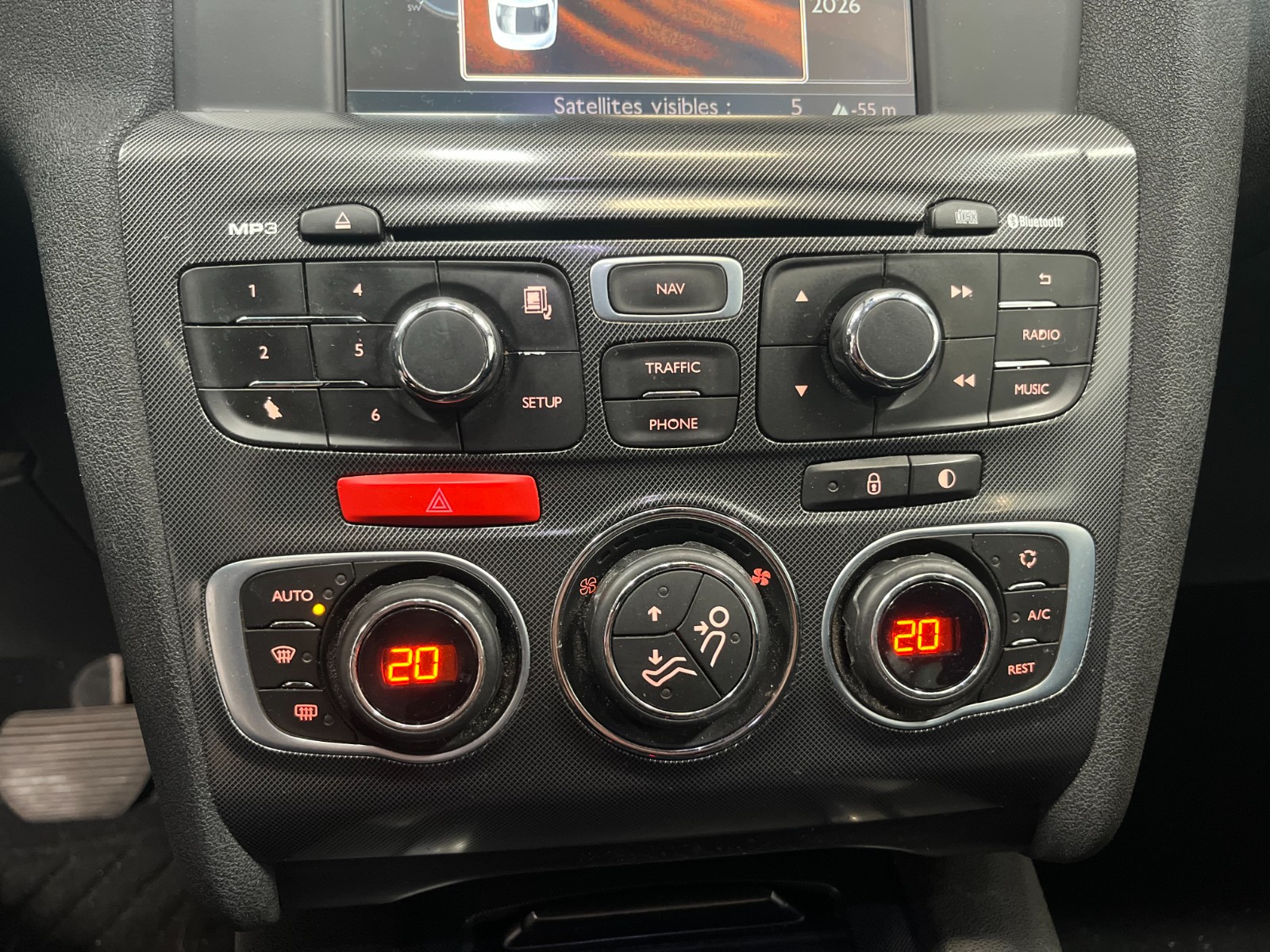 Photo véhicule CITROEN C4