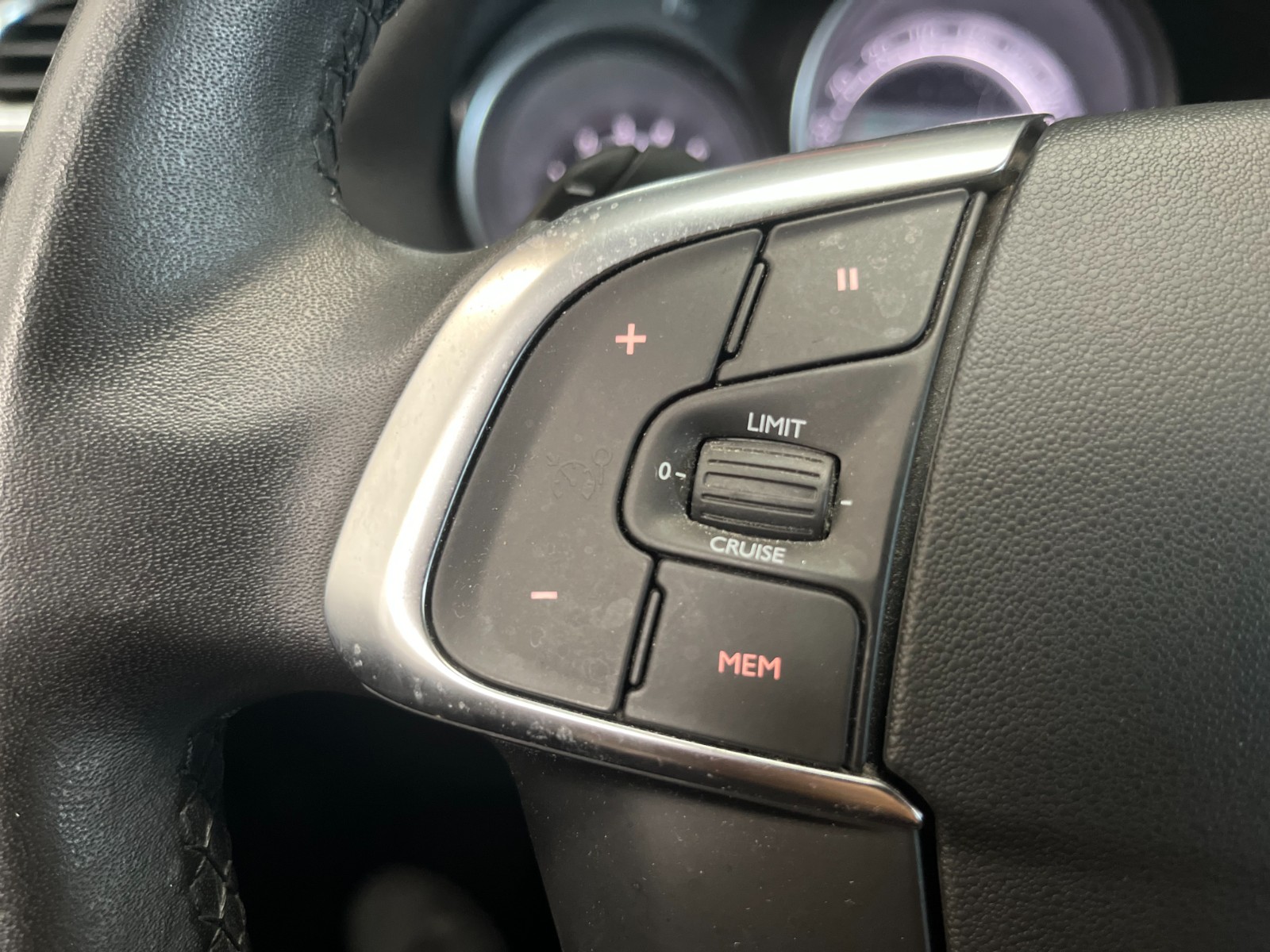 Photo véhicule CITROEN C4