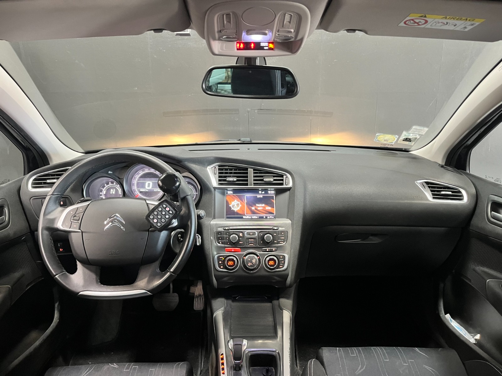 Photo véhicule CITROEN C4