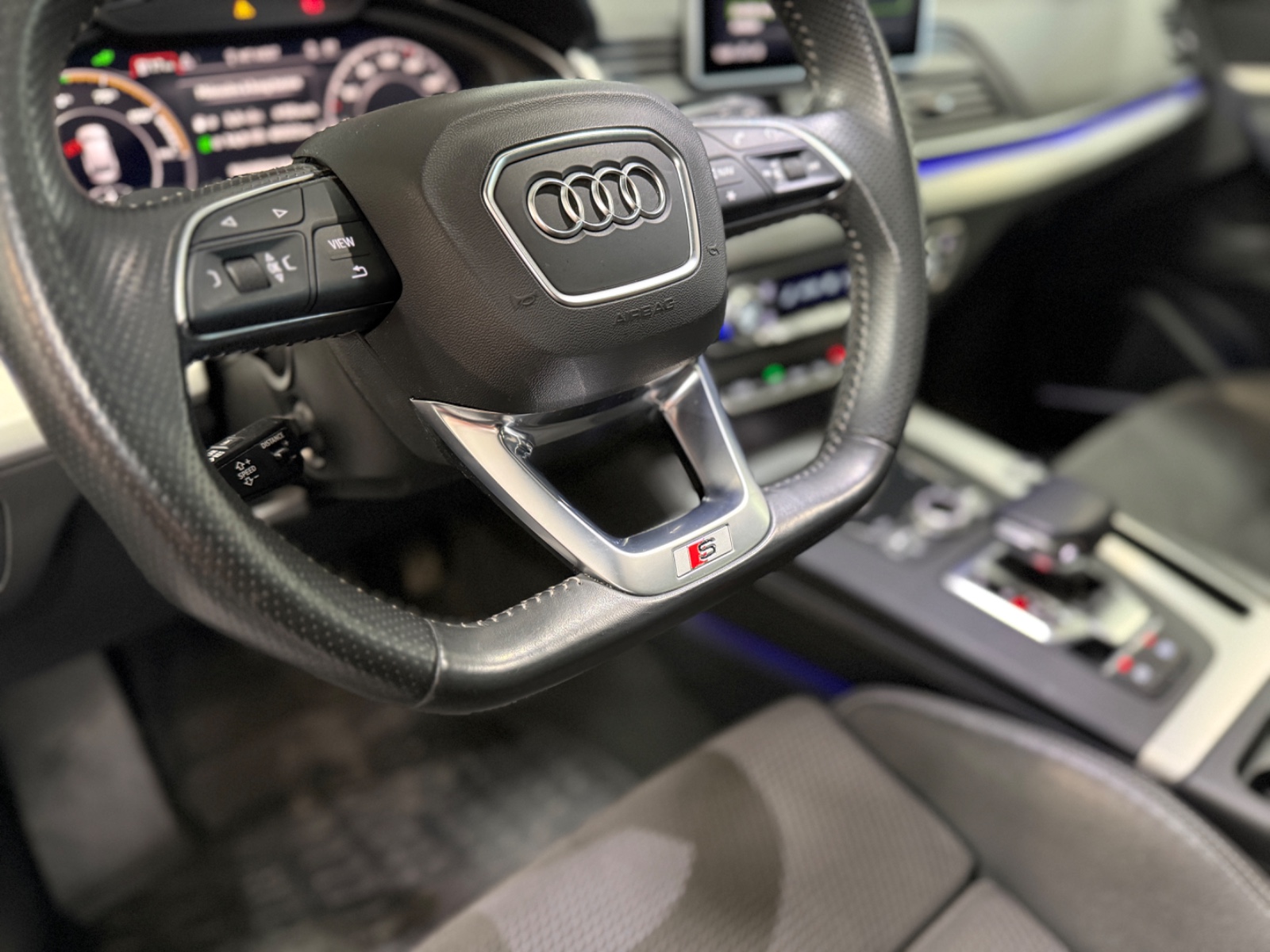 Photo véhicule AUDI Q5