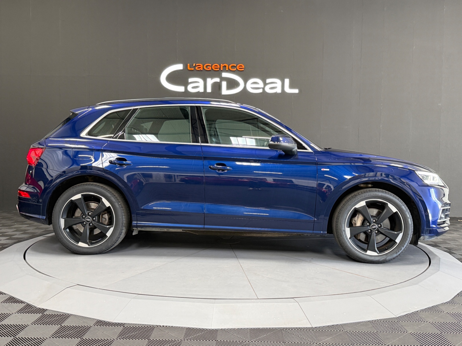 Photo véhicule AUDI Q5