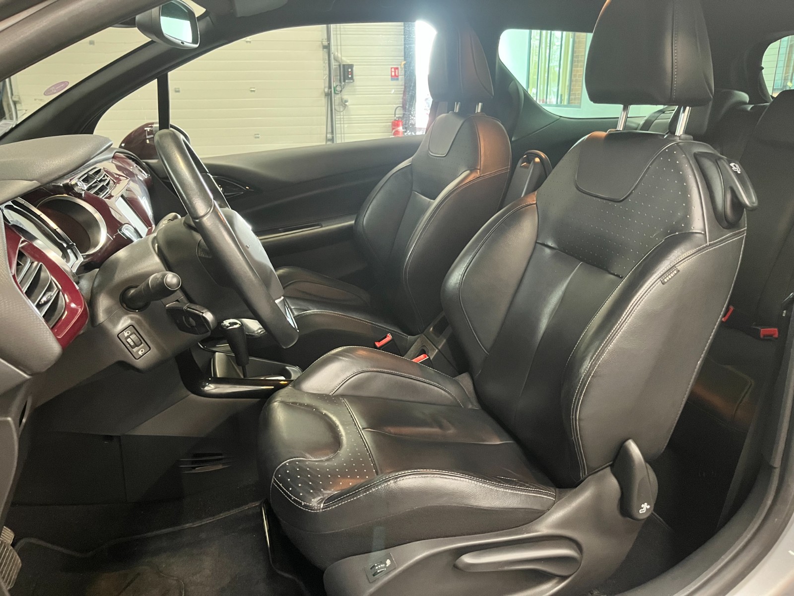 Photo véhicule CITROEN DS3