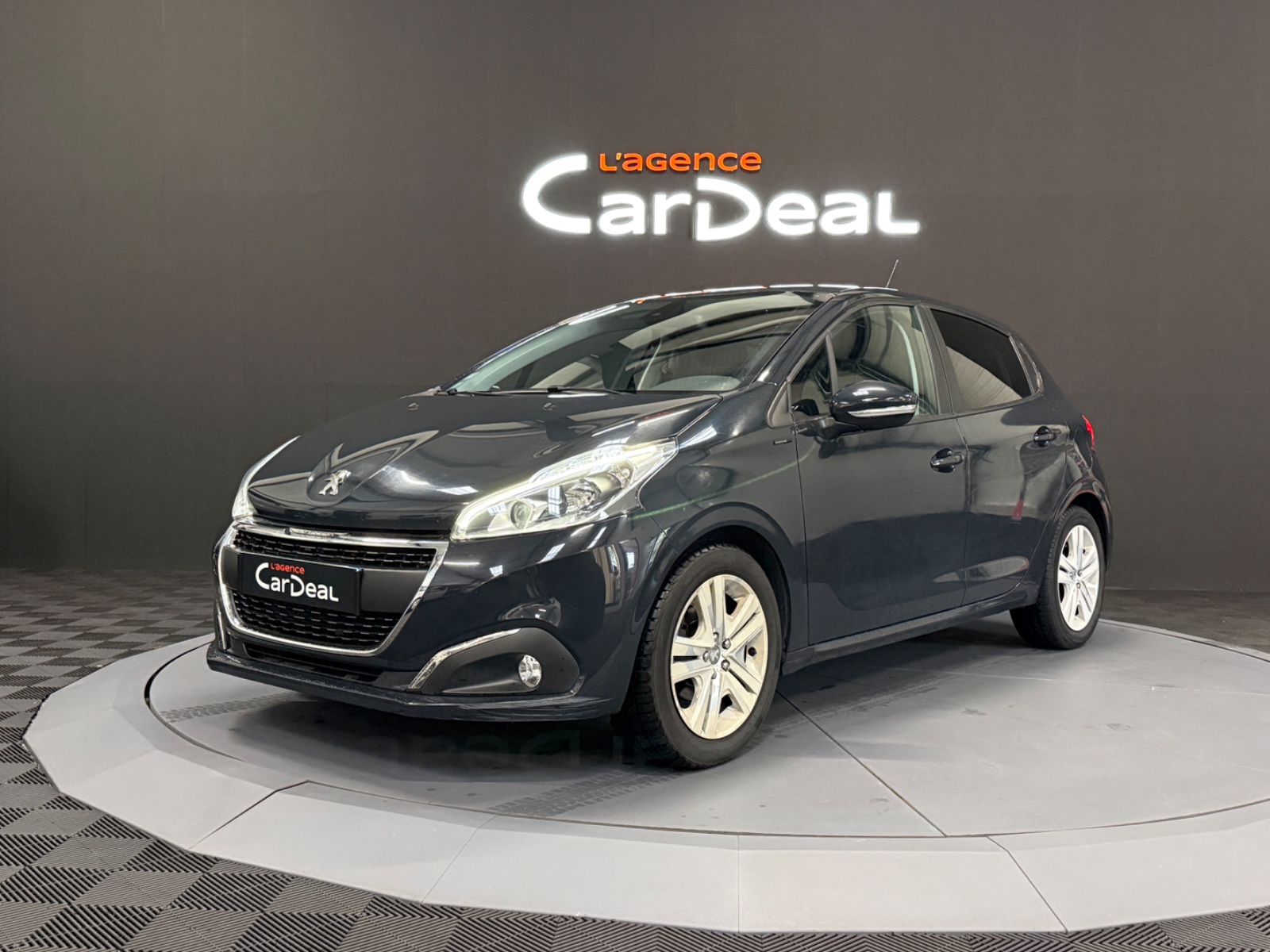 Photo véhicule PEUGEOT 208