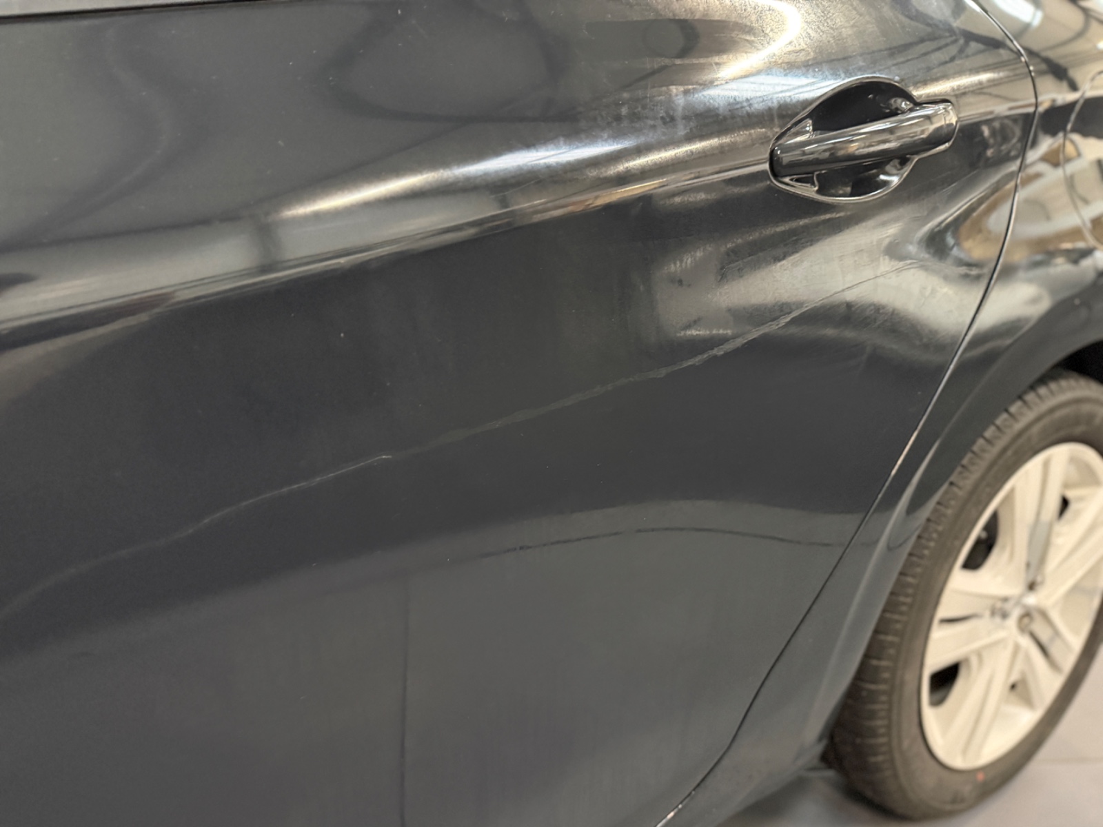 Photo véhicule PEUGEOT 208