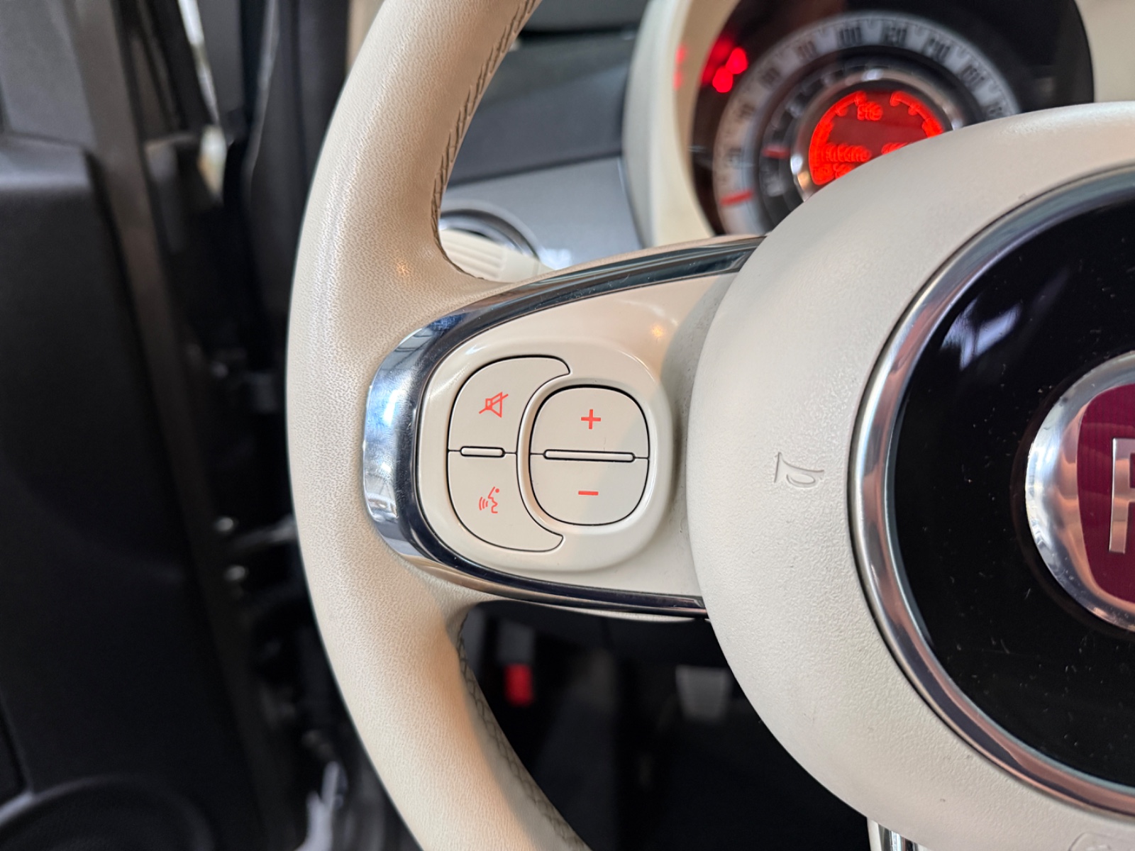 Photo véhicule FIAT 500 SERIE 9 EURO 6D-FULL