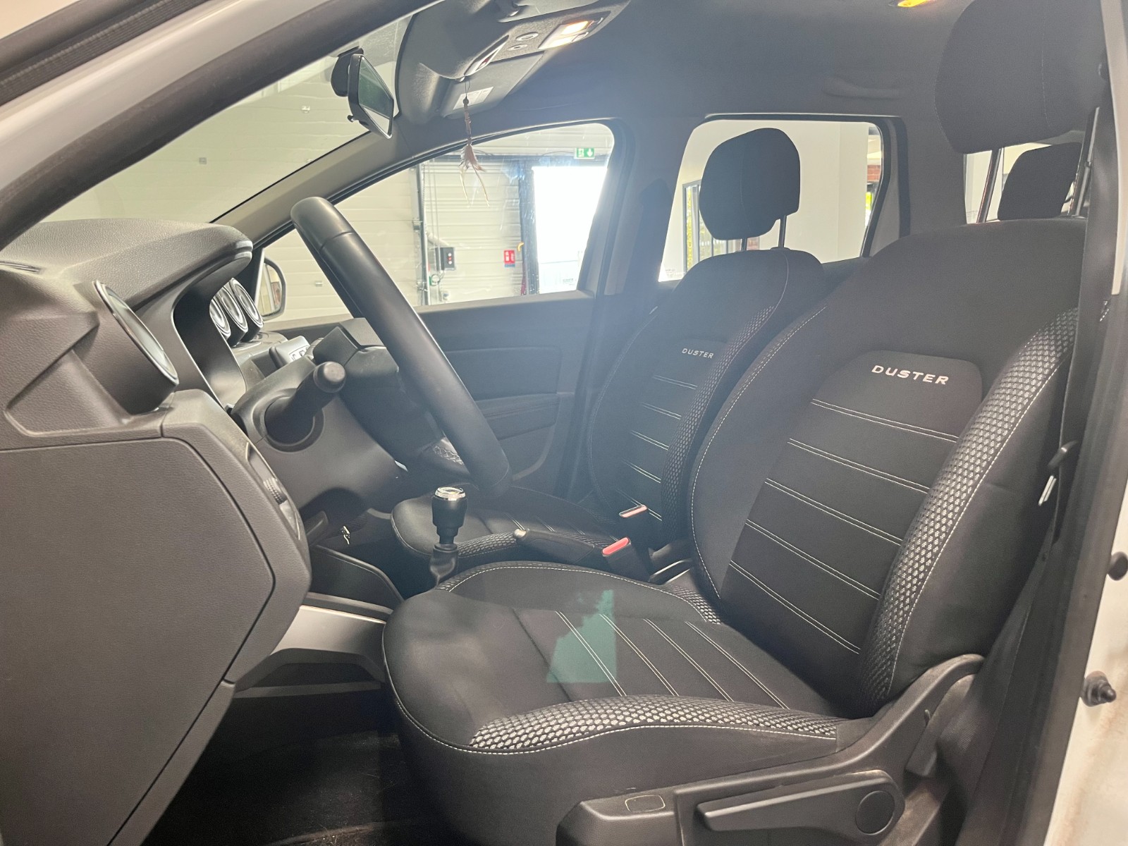 Photo véhicule DACIA DUSTER