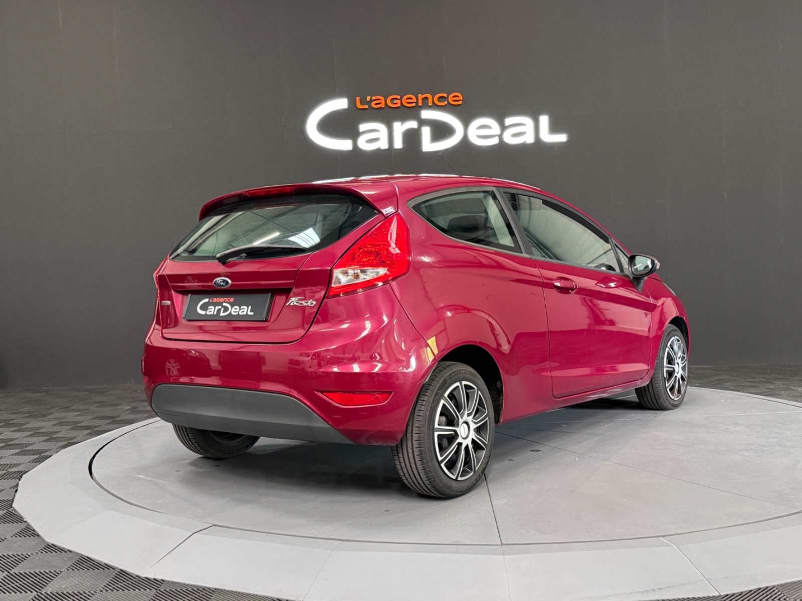 Photo véhicule FORD FIESTA