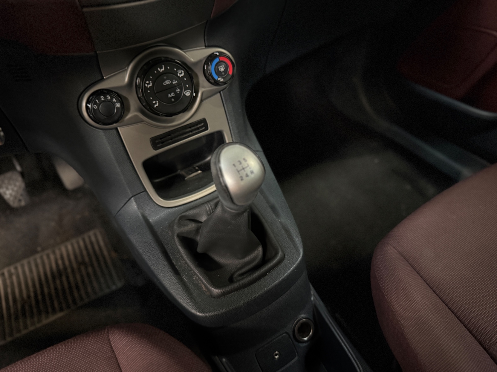 Photo véhicule FORD FIESTA