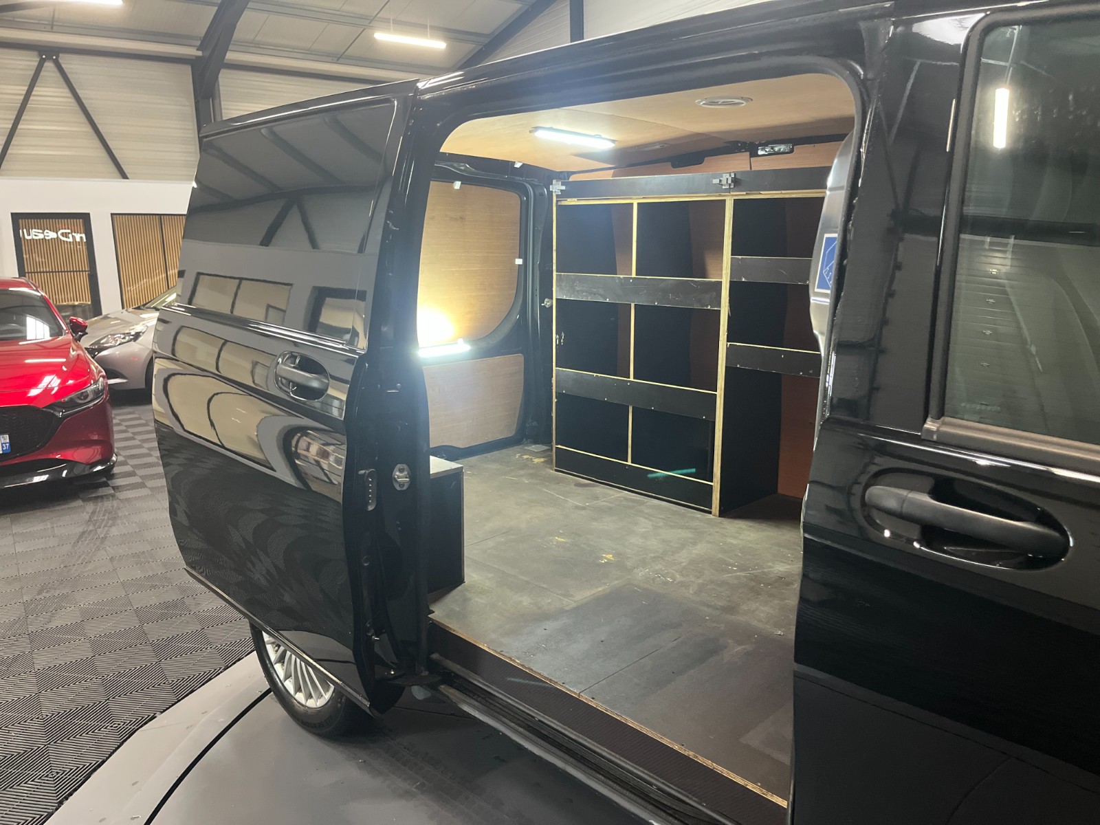 Photo véhicule MERCEDES VITO FOURGON