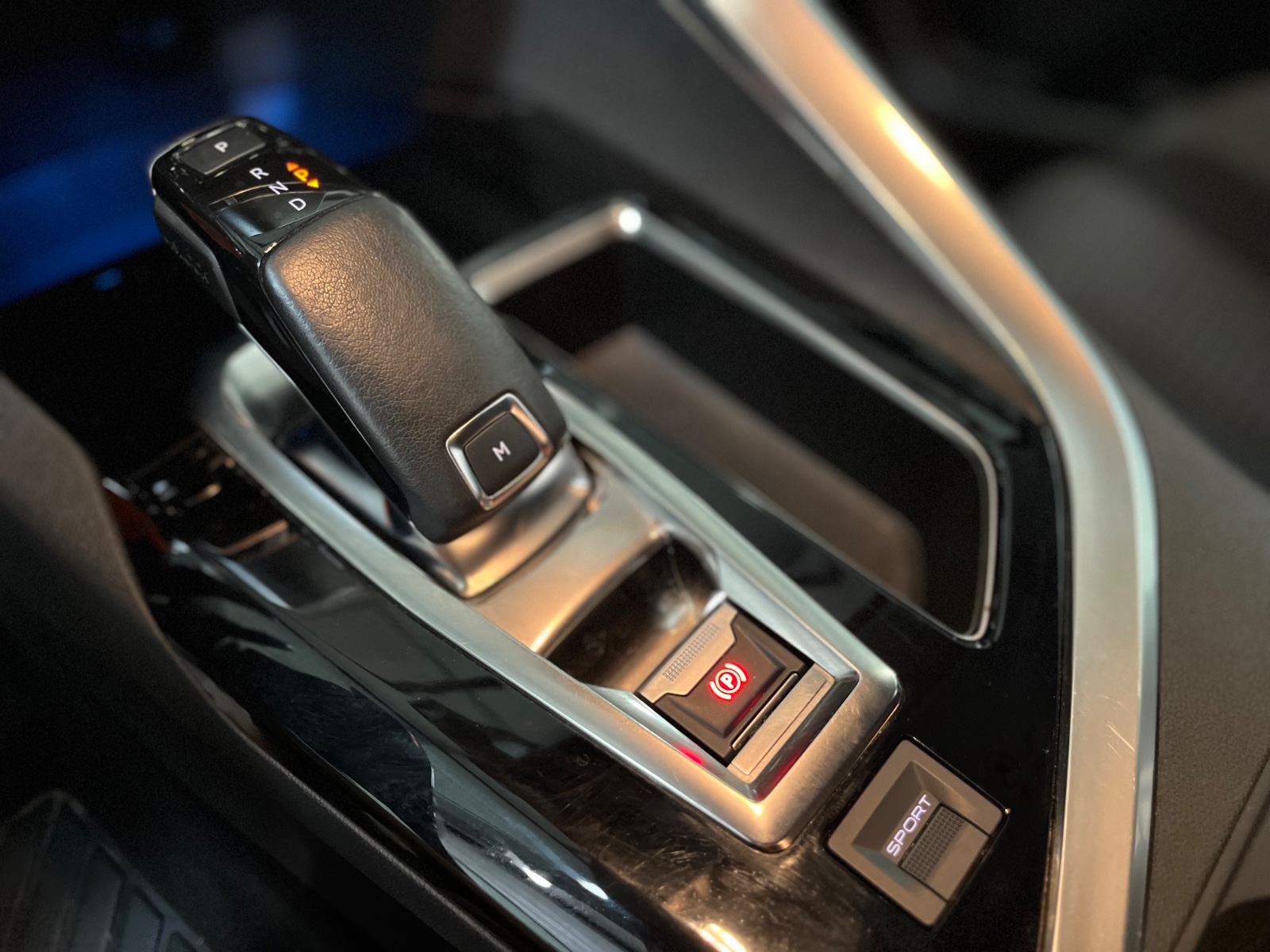 Photo véhicule PEUGEOT 3008