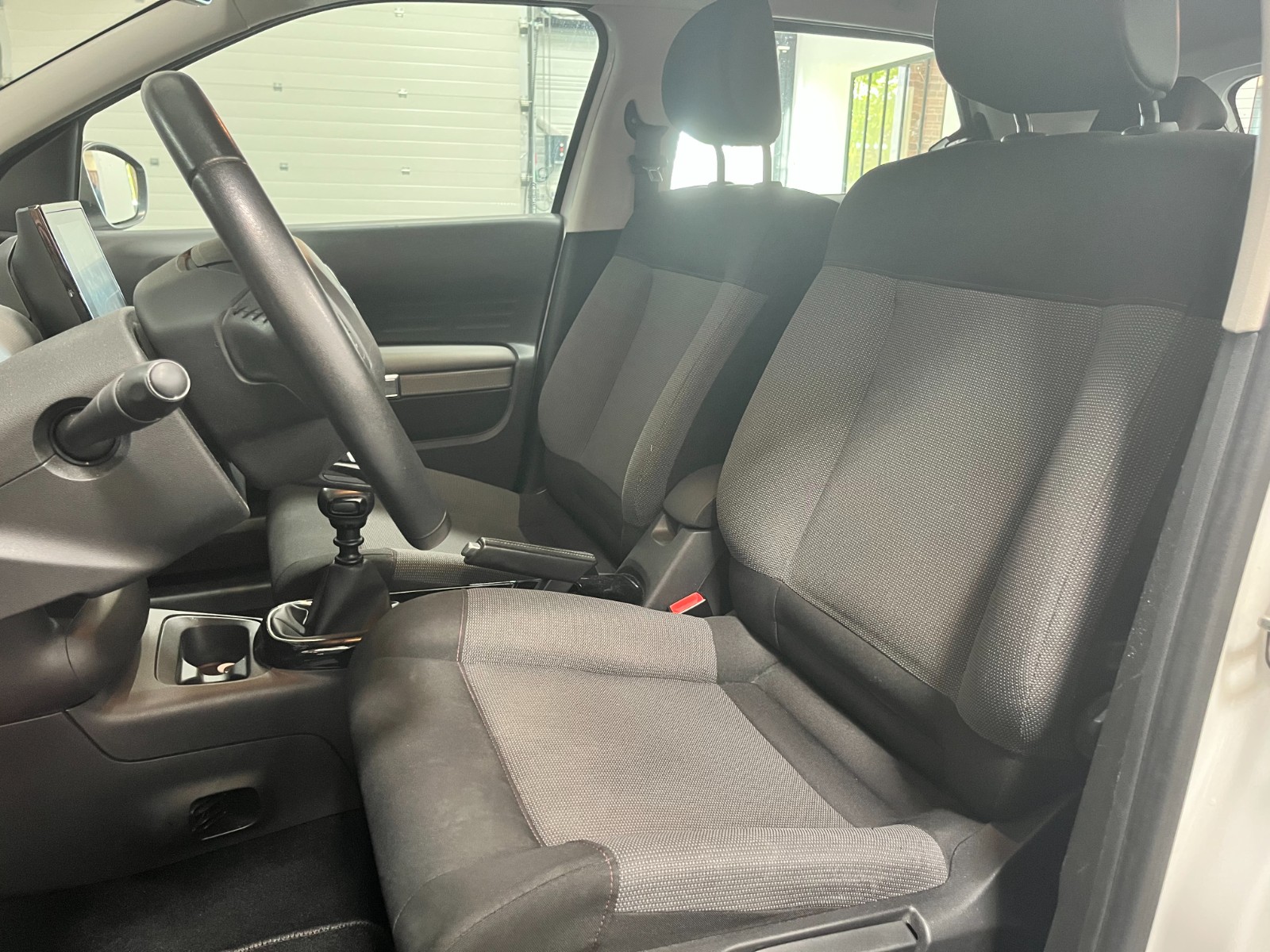 Photo véhicule CITROEN C4 CACTUS