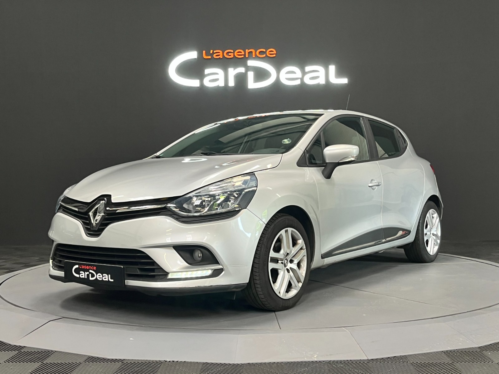 RENAULT CLIO IV dCi 75 Energy Life