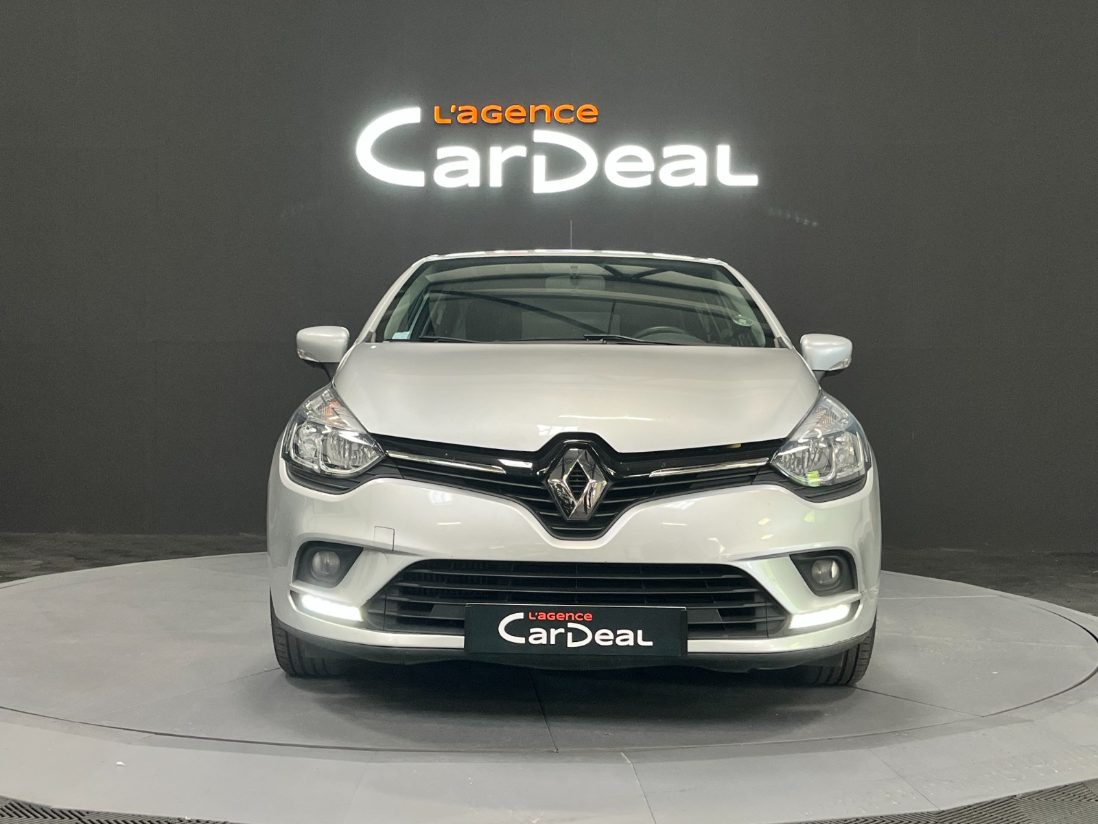 Photo véhicule RENAULT CLIO IV