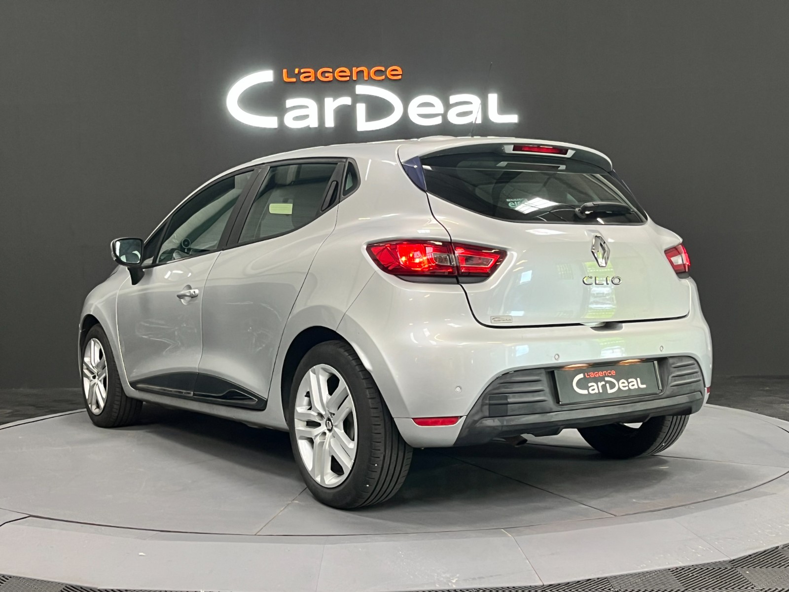 Photo véhicule RENAULT CLIO IV