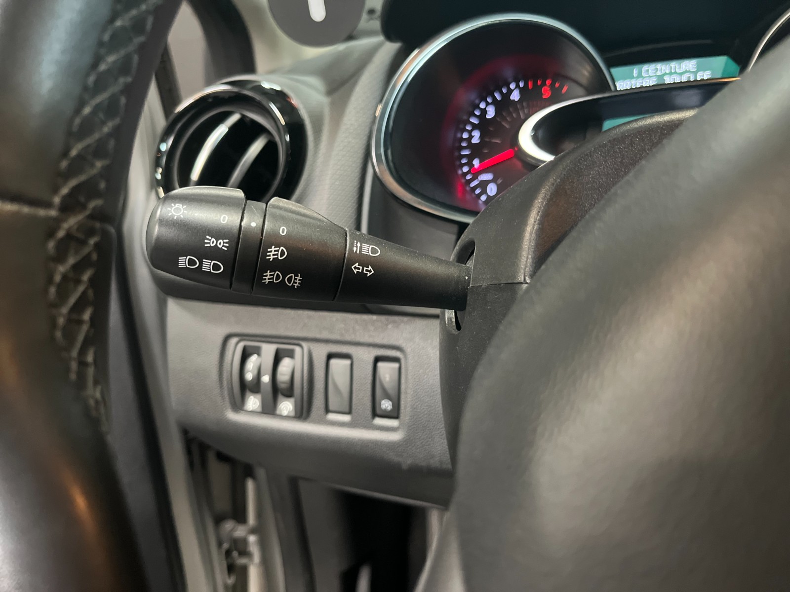 Photo véhicule RENAULT CLIO IV