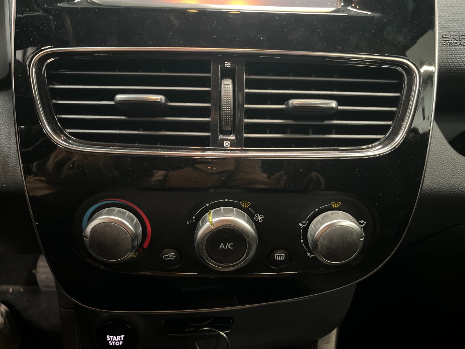 Photo véhicule RENAULT CLIO IV