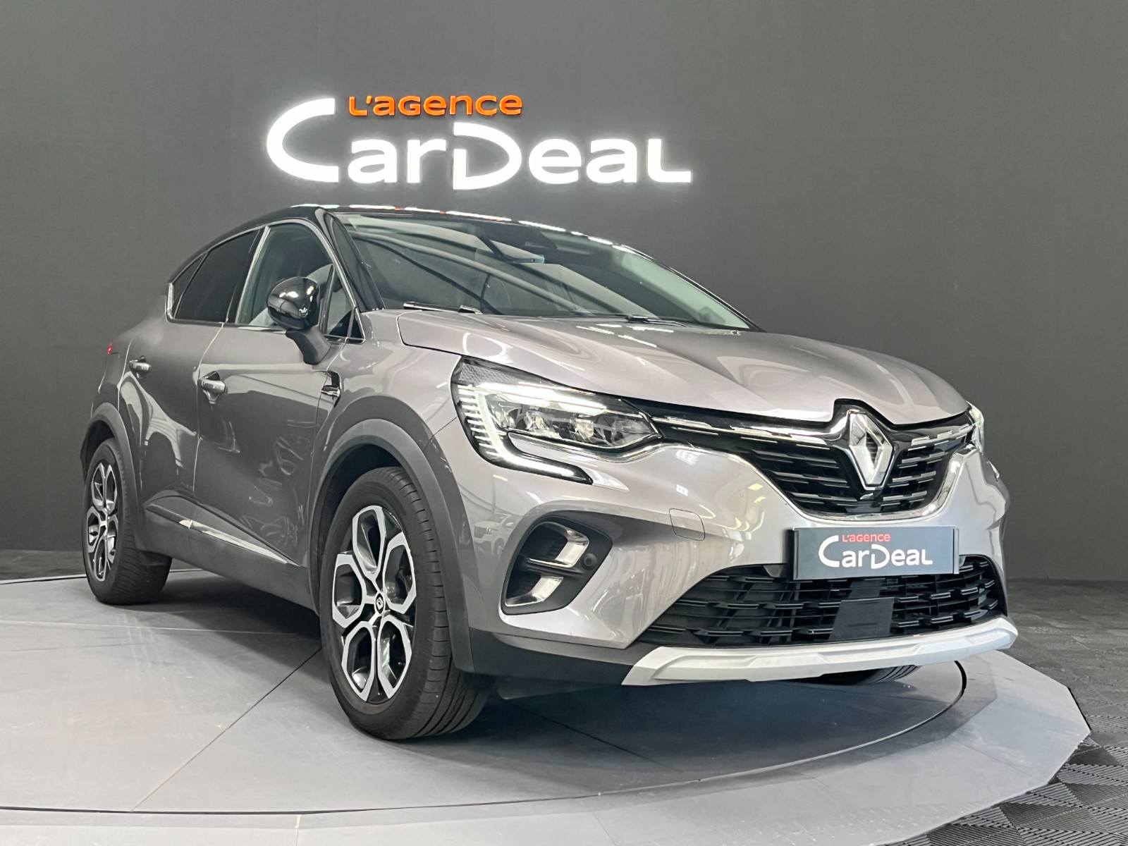 Photo véhicule RENAULT CAPTUR