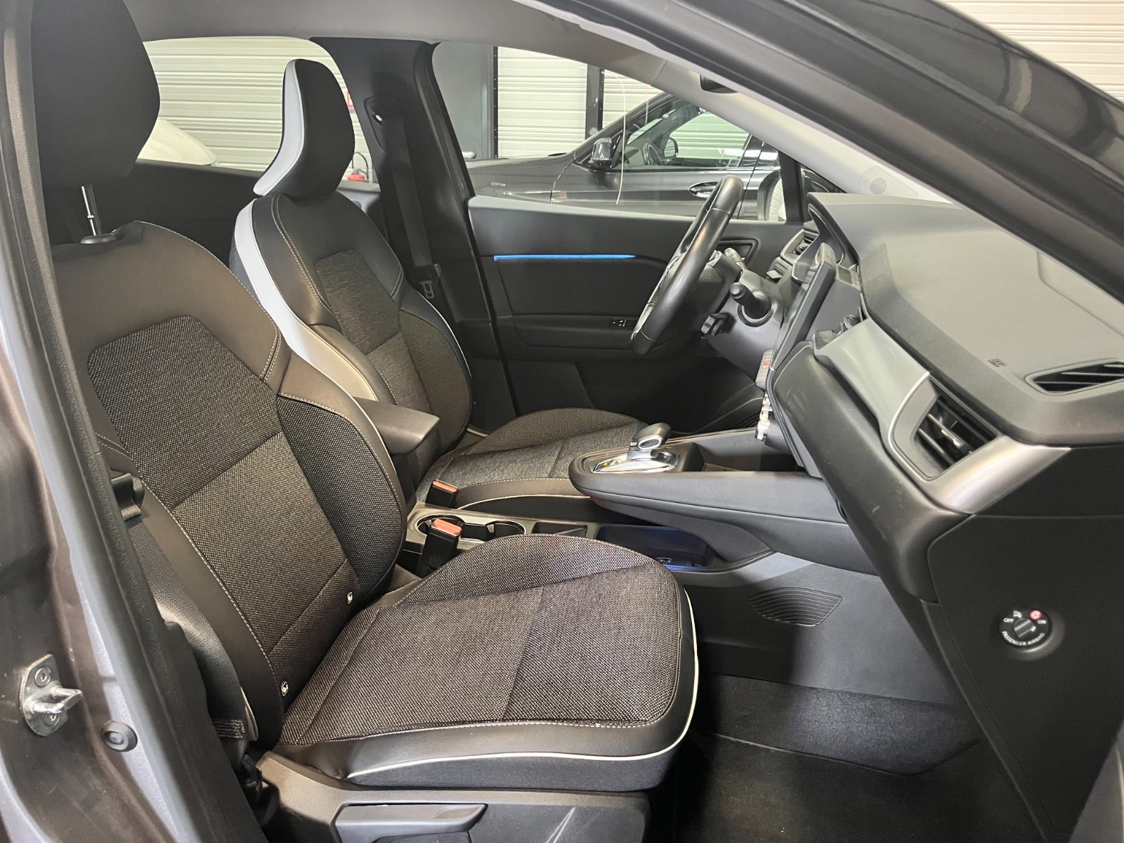 Photo véhicule RENAULT CAPTUR