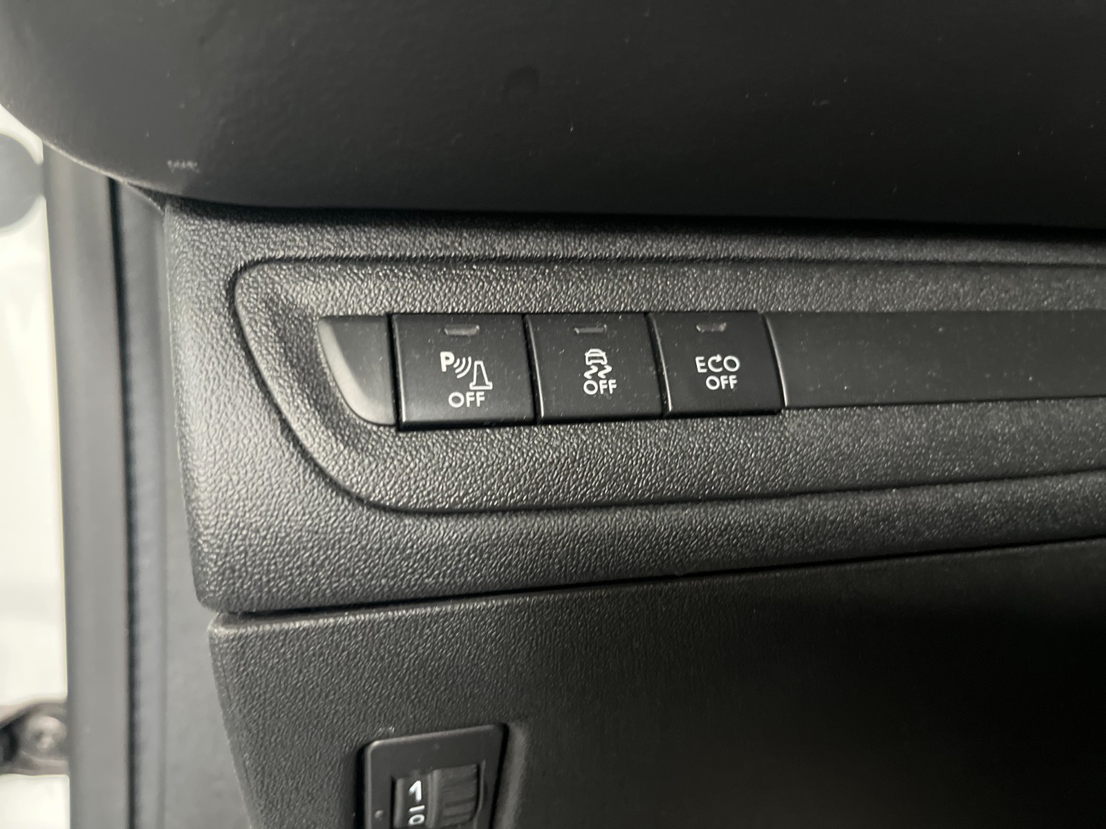 Photo véhicule PEUGEOT 208