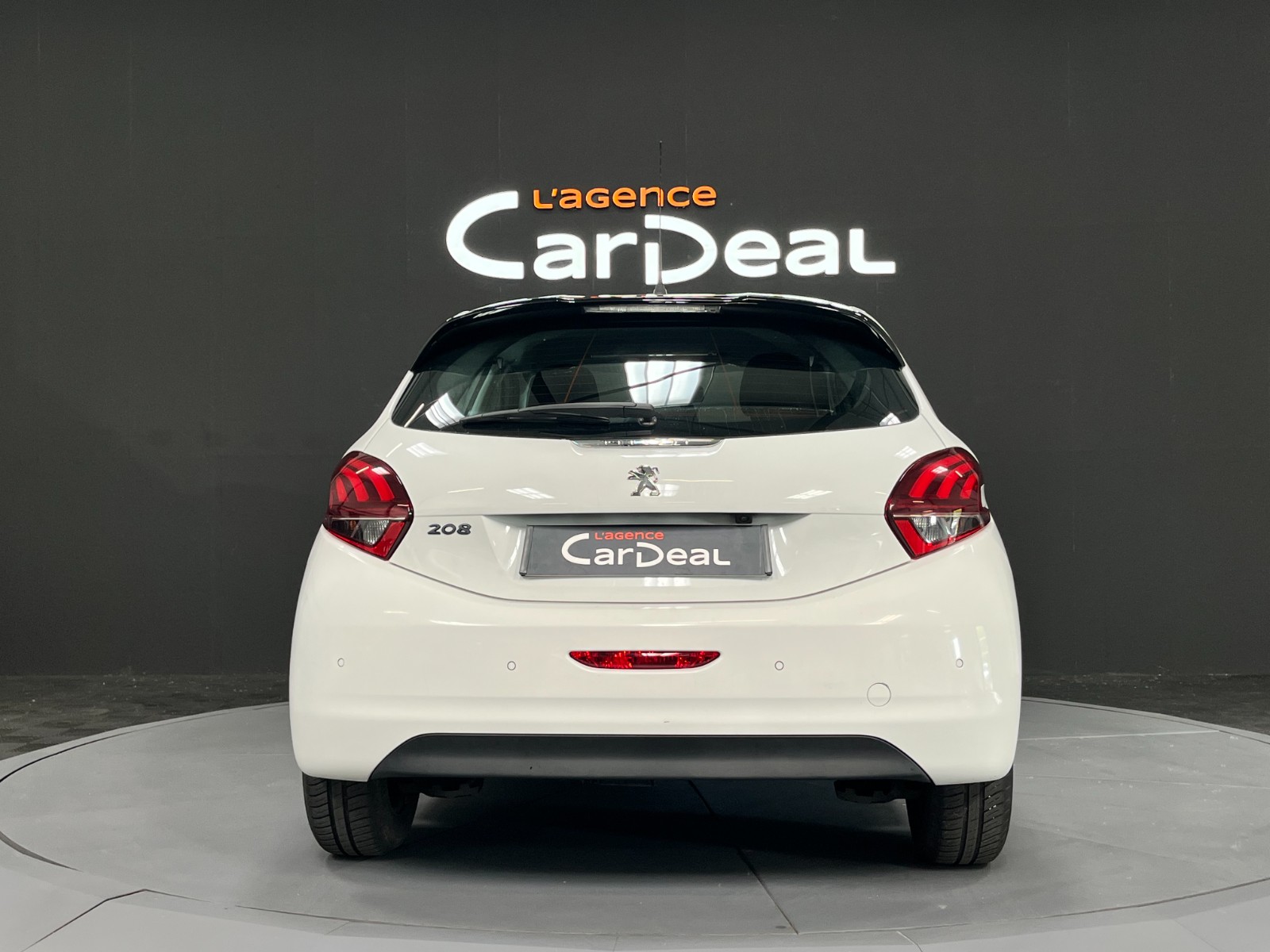 Photo véhicule PEUGEOT 208