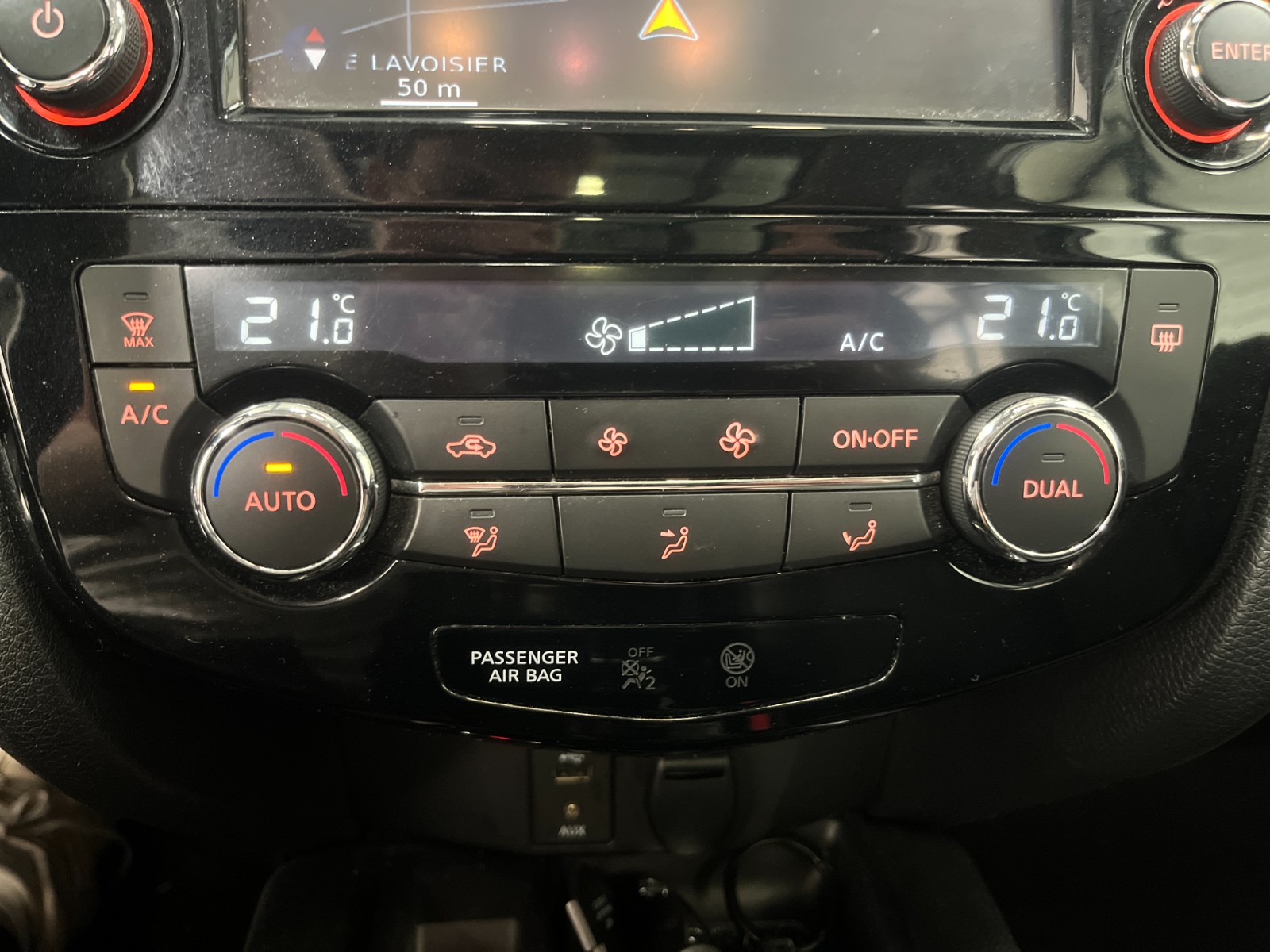 Photo véhicule NISSAN X-TRAIL