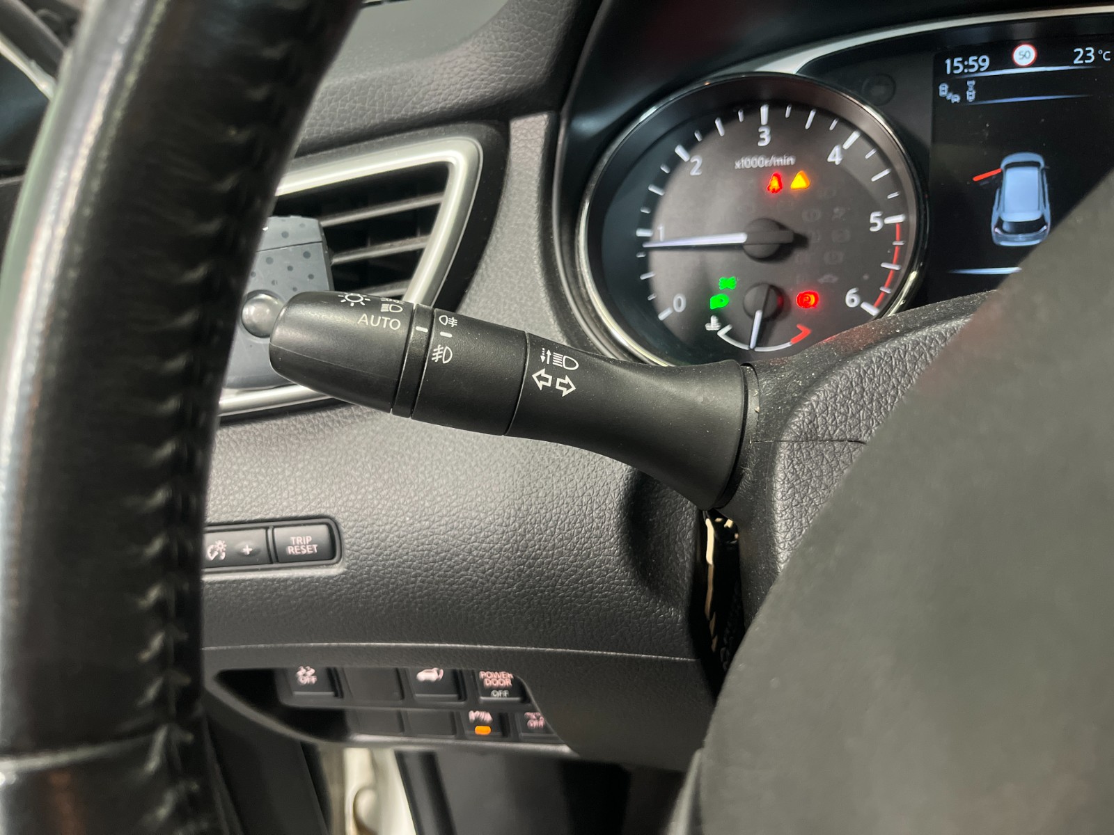 Photo véhicule NISSAN X-TRAIL