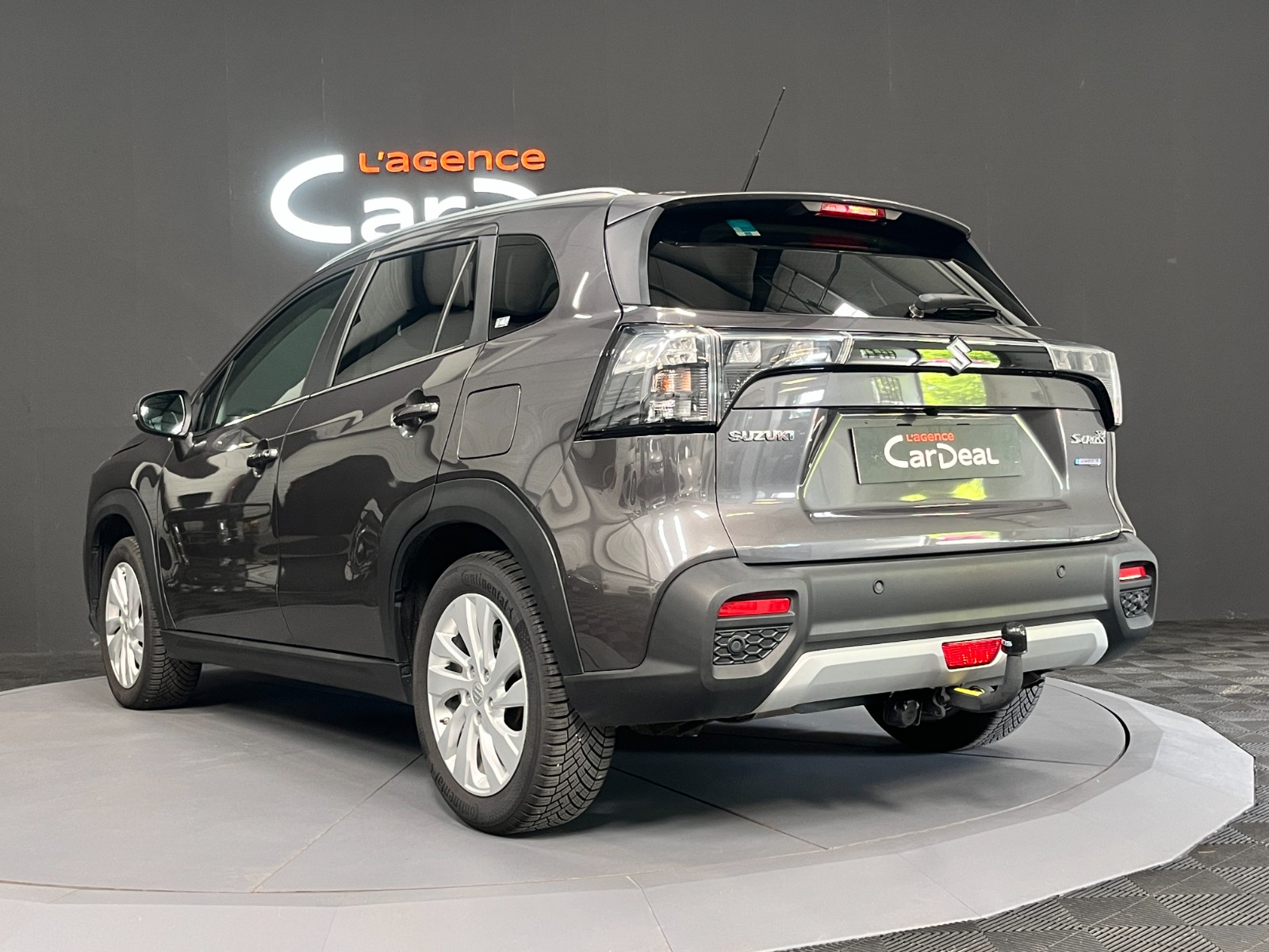 Photo véhicule SUZUKI S-CROSS