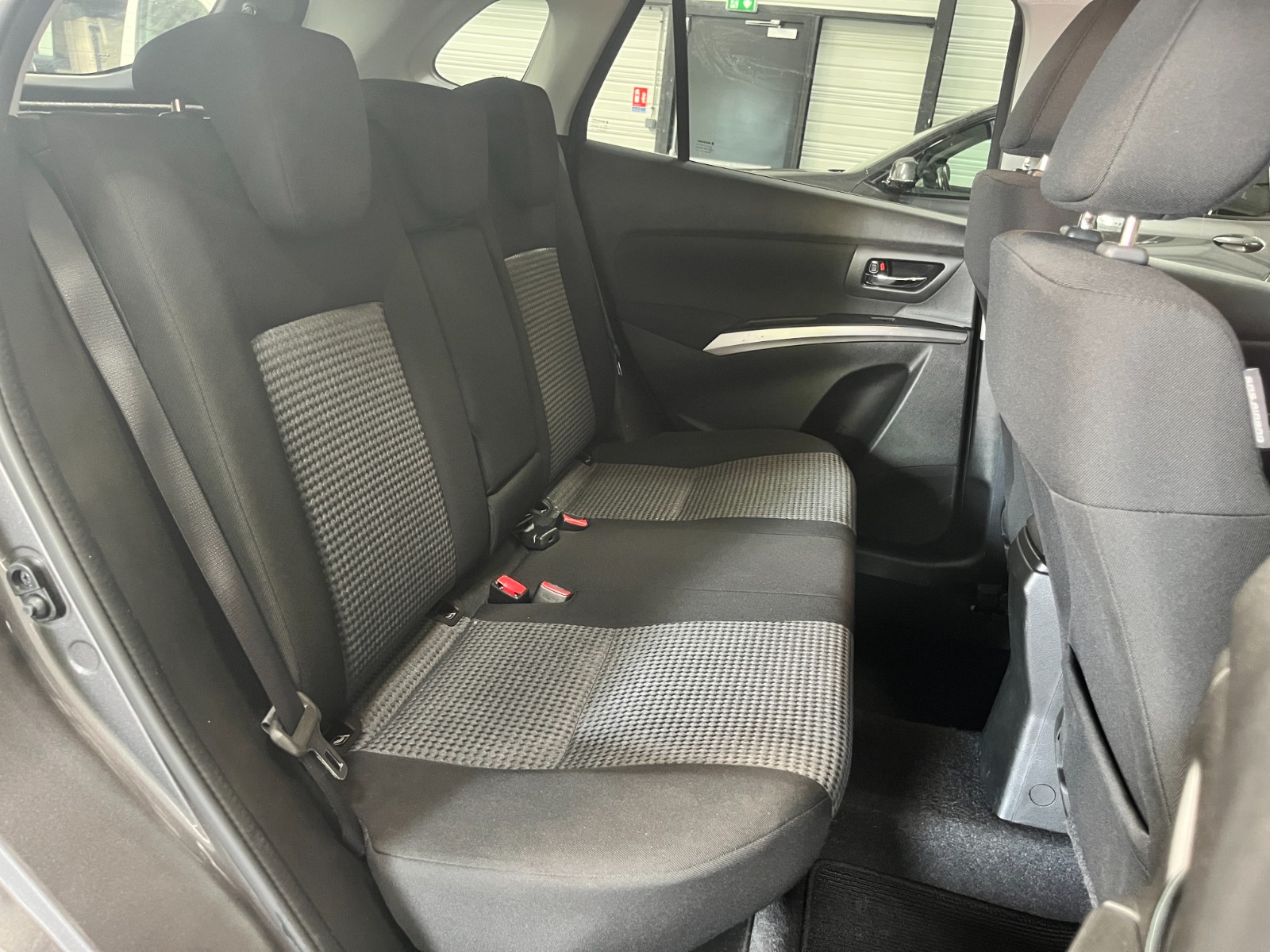 Photo véhicule SUZUKI S-CROSS