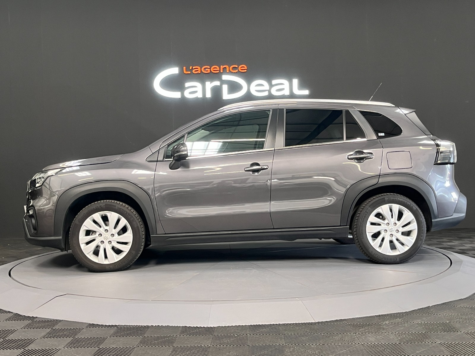 Photo véhicule SUZUKI S-CROSS